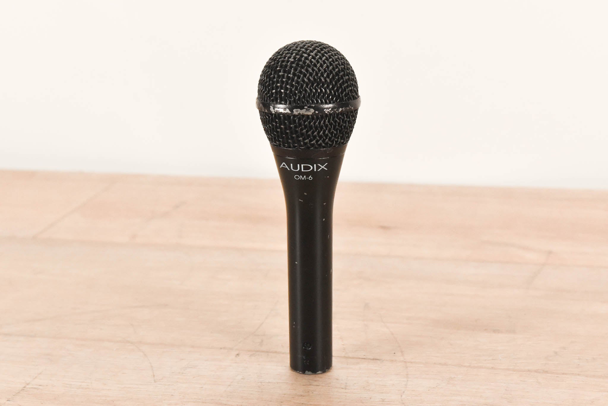 Audix OM6 Hypercardioid Dynamic Vocal Microphone