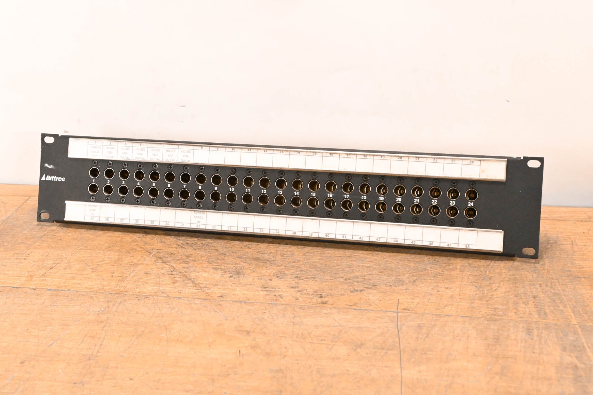 Bittree E-2WTHD/S 2x24 2RU Video Patchbay