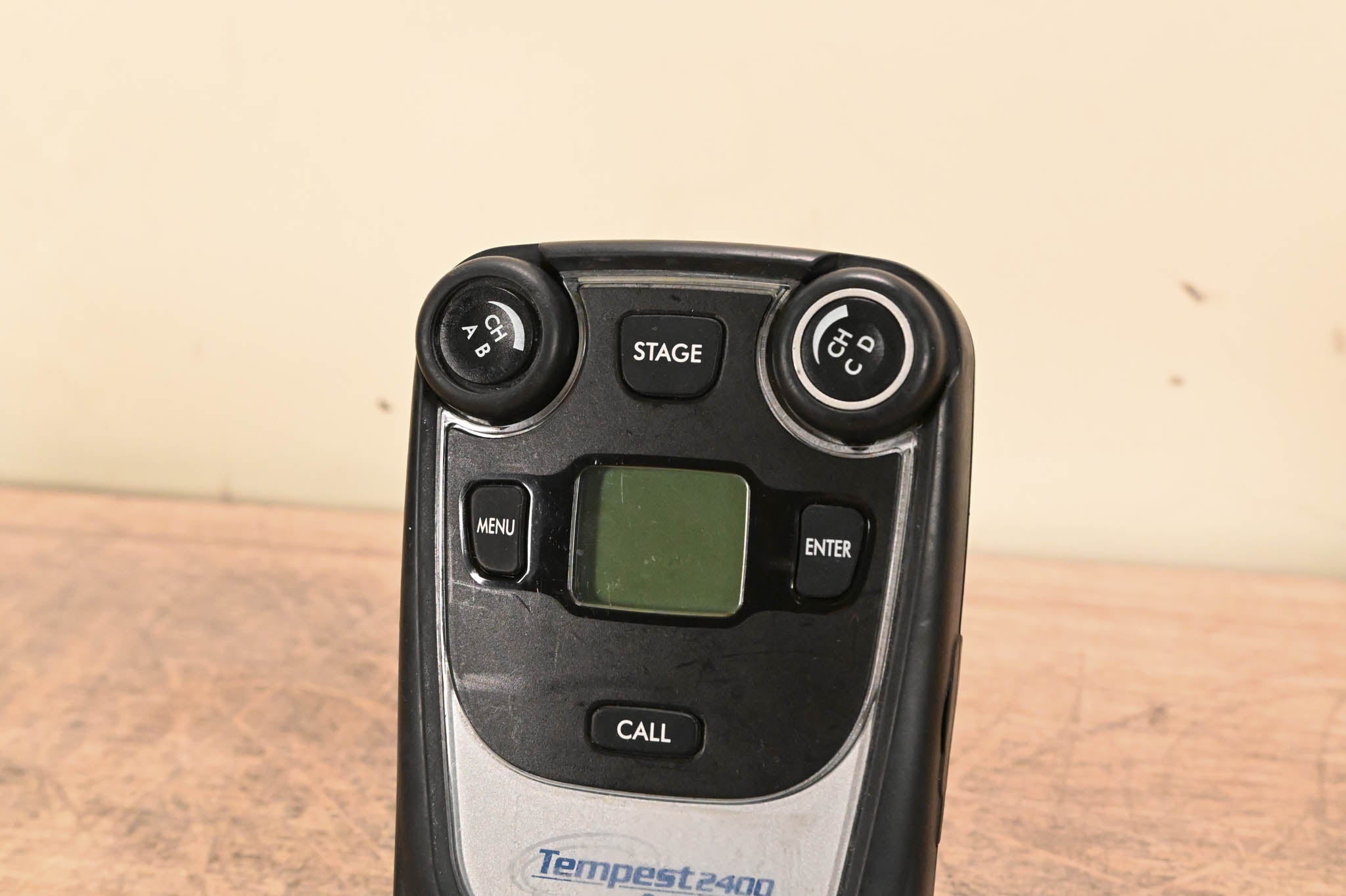 Clear-Com CP-242 Tempest2400 2.4 GHz 4-Channel Wireless BeltStation