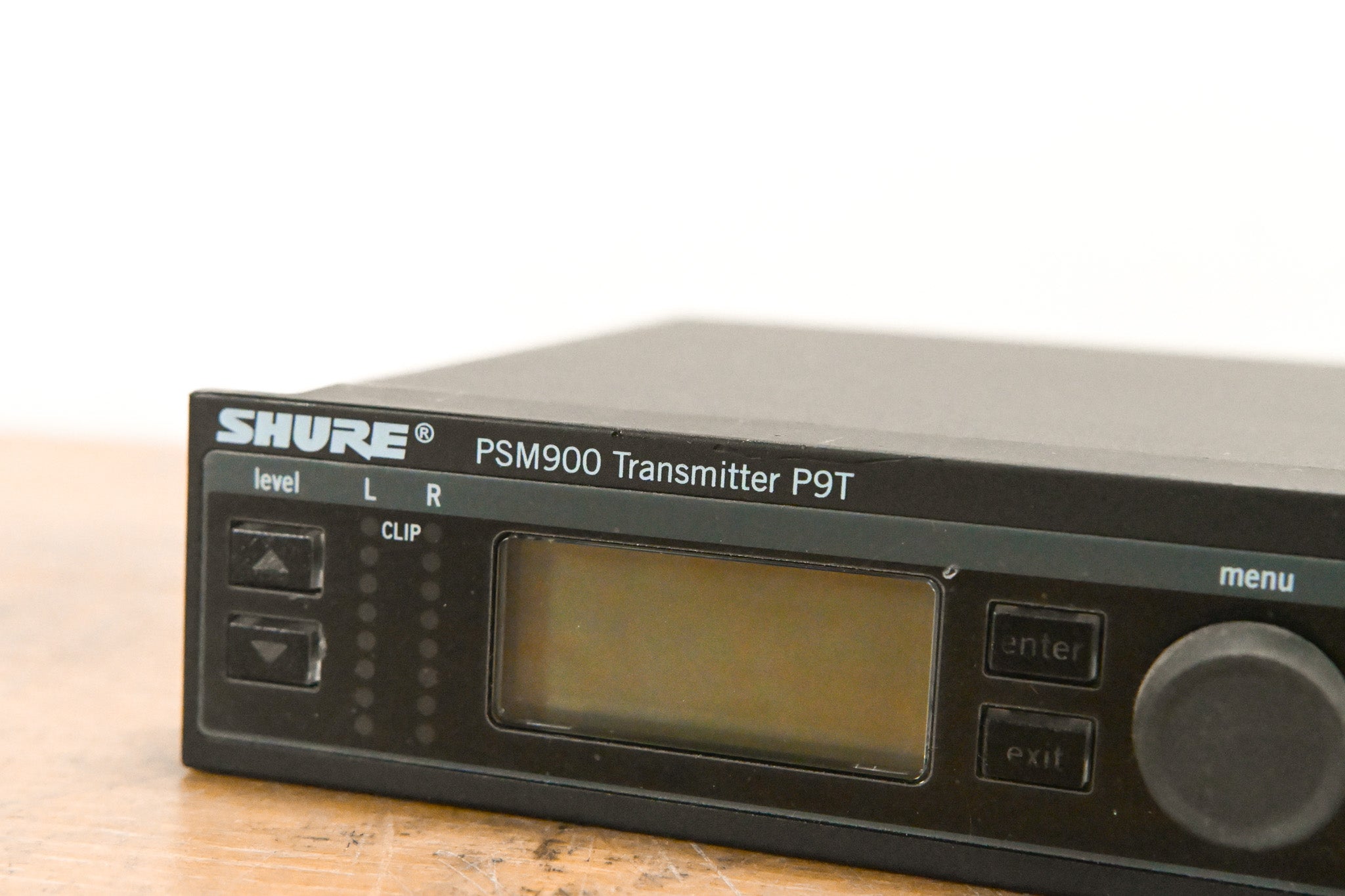 Shure PSM 900 Wireless IEM System L6 Band: 656-692 MHz (NO POWER SUPPLY)