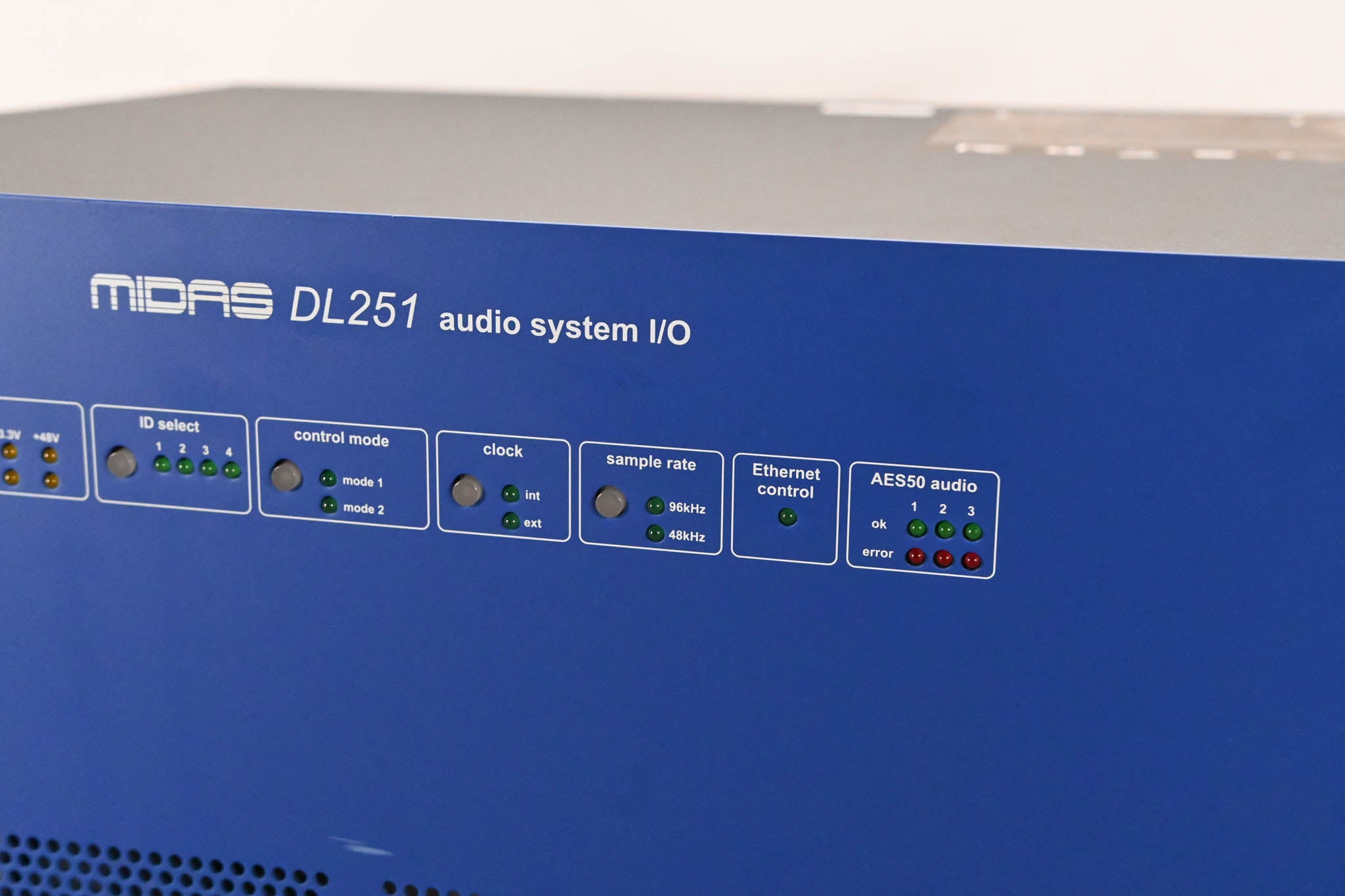 Midas DL251 PRO Series 48-input / 16-output Stage Box