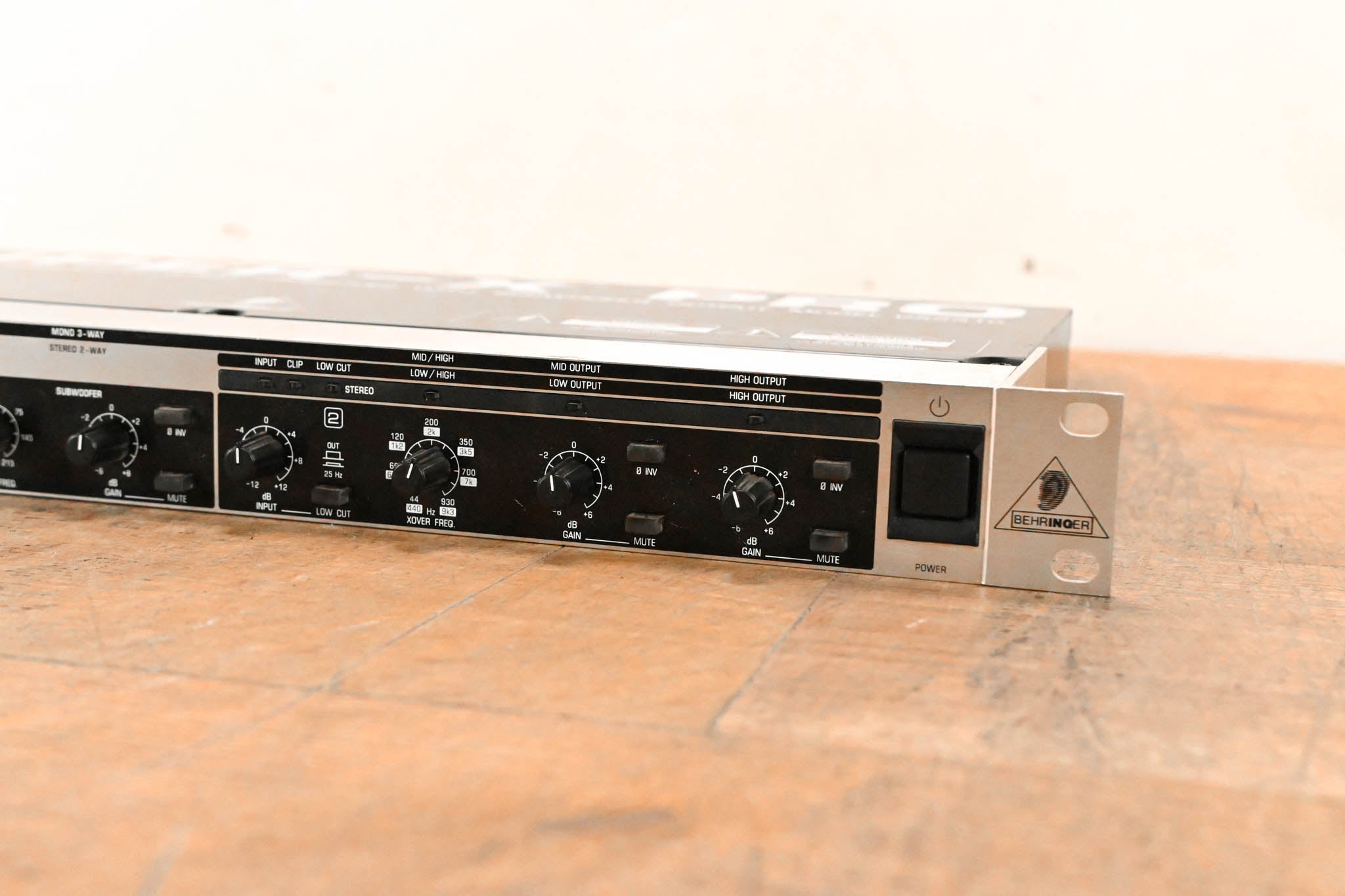 Behringer SUPER-X PRO CX2310 Stereo 2-Way/Mono 3-Way Crossover