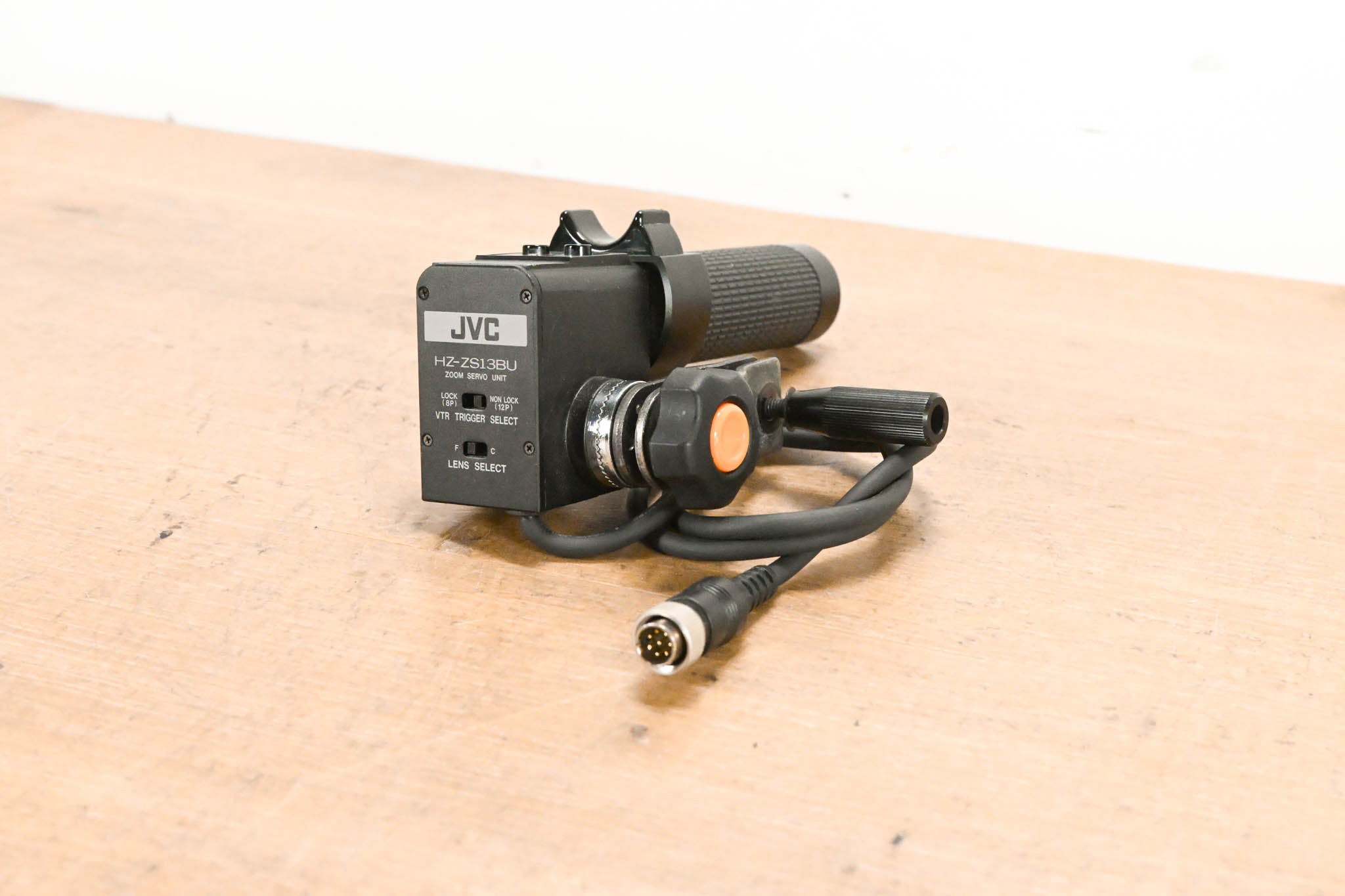 JVC HZ-ZS13BU Zoom Servo Lens Control
