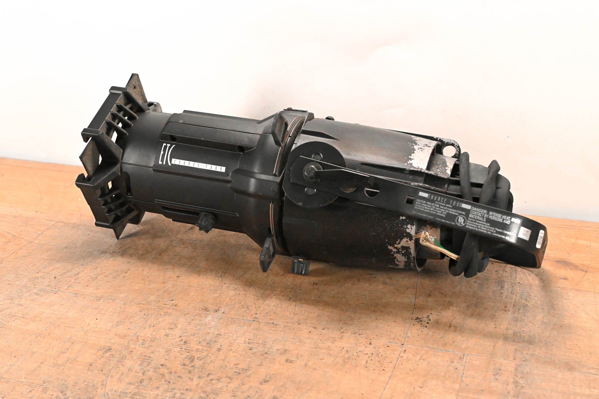 ETC Source Four 575 50 Degree Ellipsoidal Light