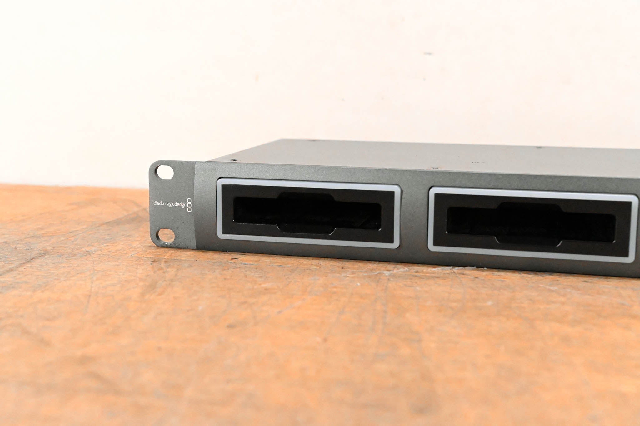 Blackmagic Design HyperDeck Studio 2