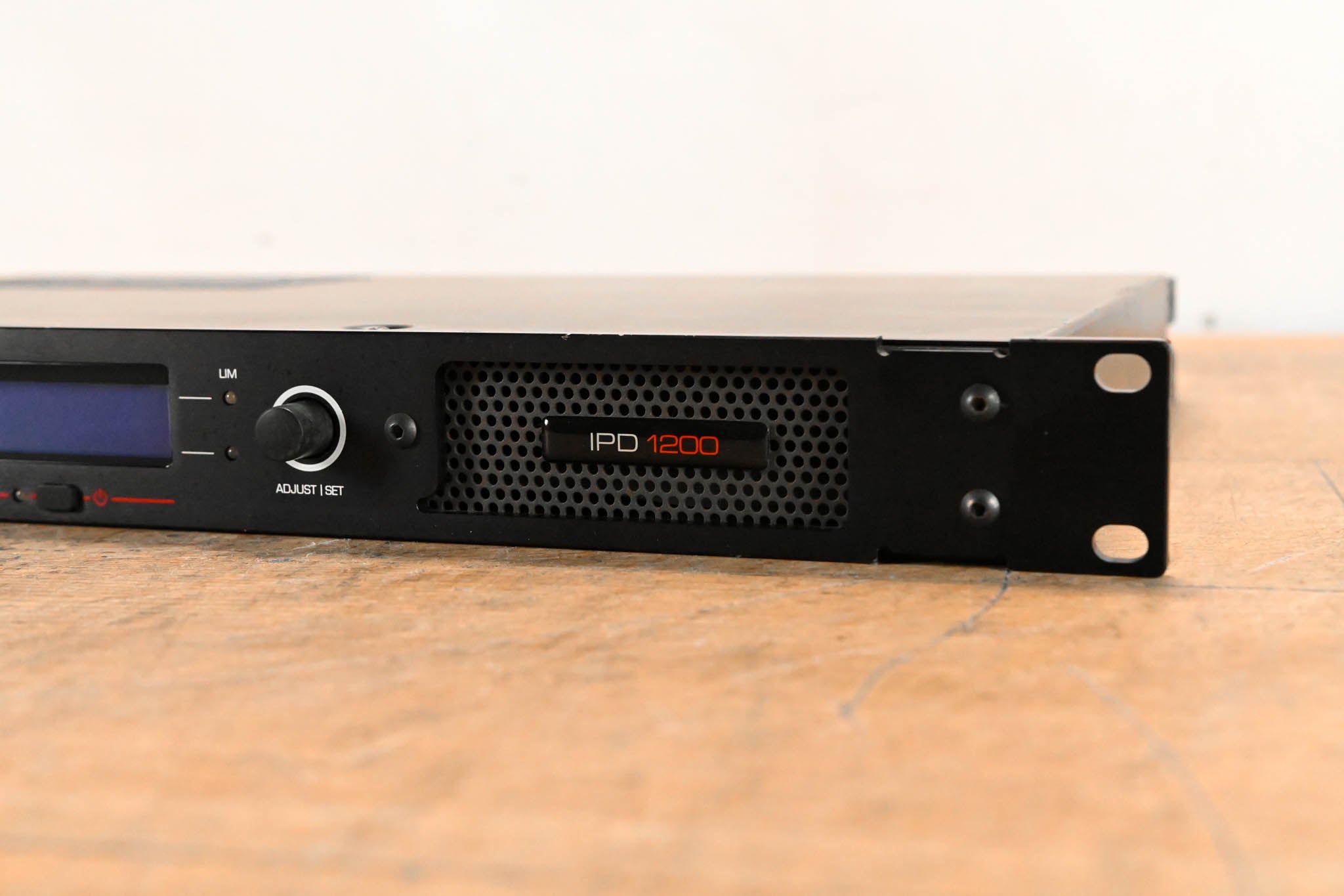 Lab Gruppen IPD 1200 1200W 2-Channel DSP-Controlled Power Amplifier