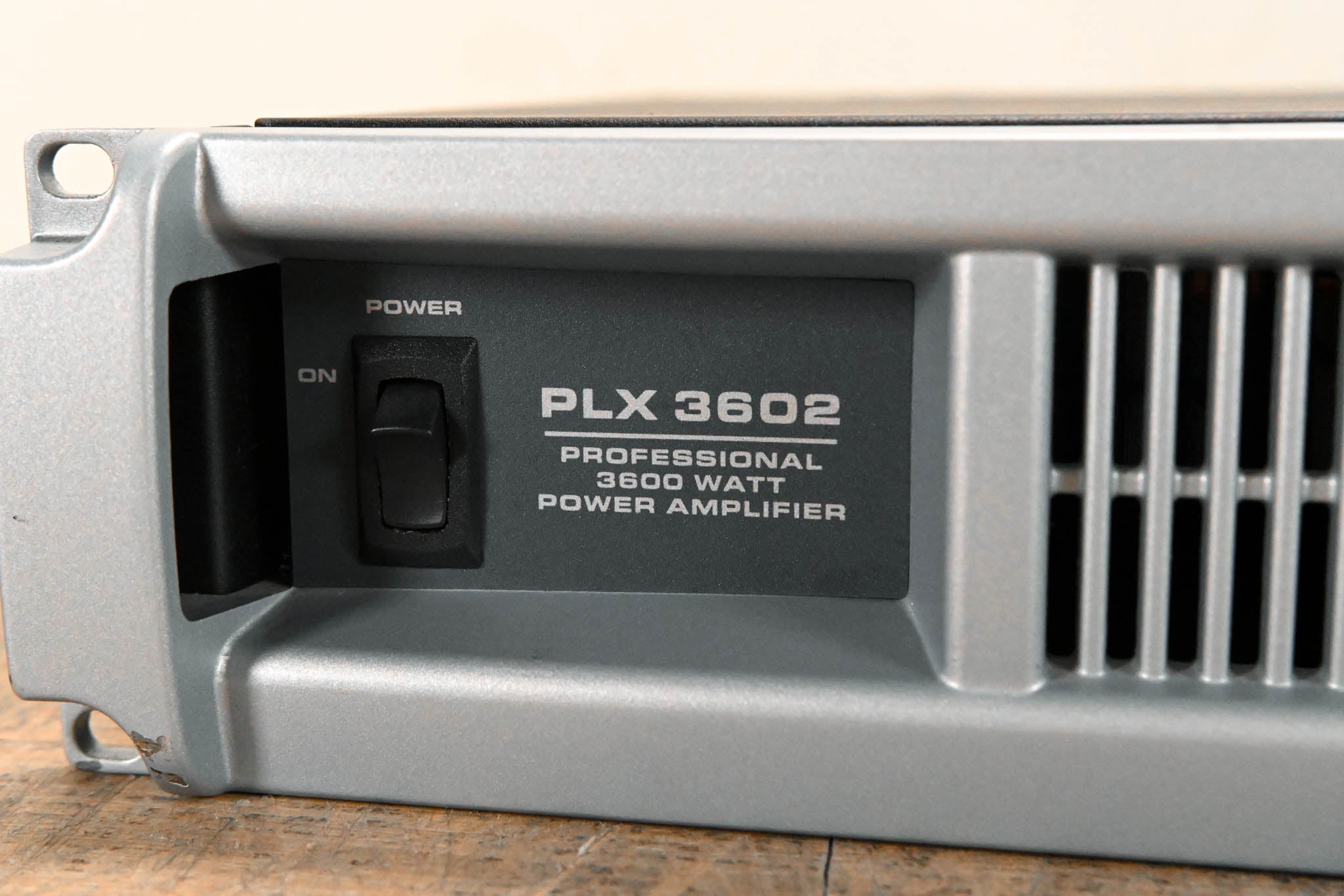 QSC PLX3602 2-Channel Power Amplifier