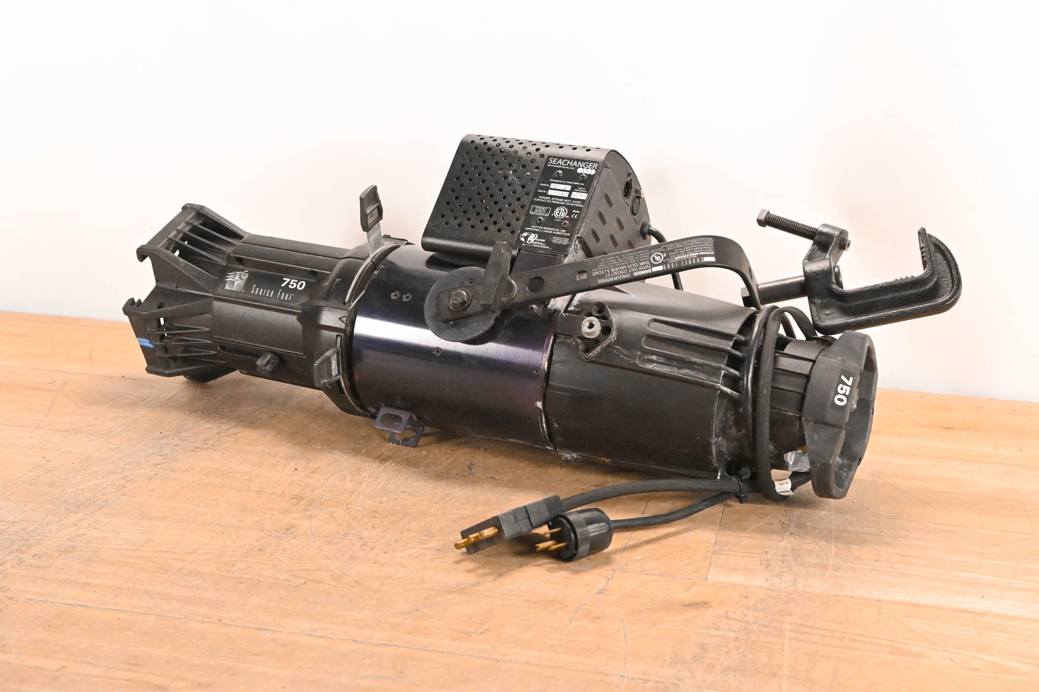 ETC Source Four 750 36 Degree Leko w/OceanOptics SeaChanger Color Engine