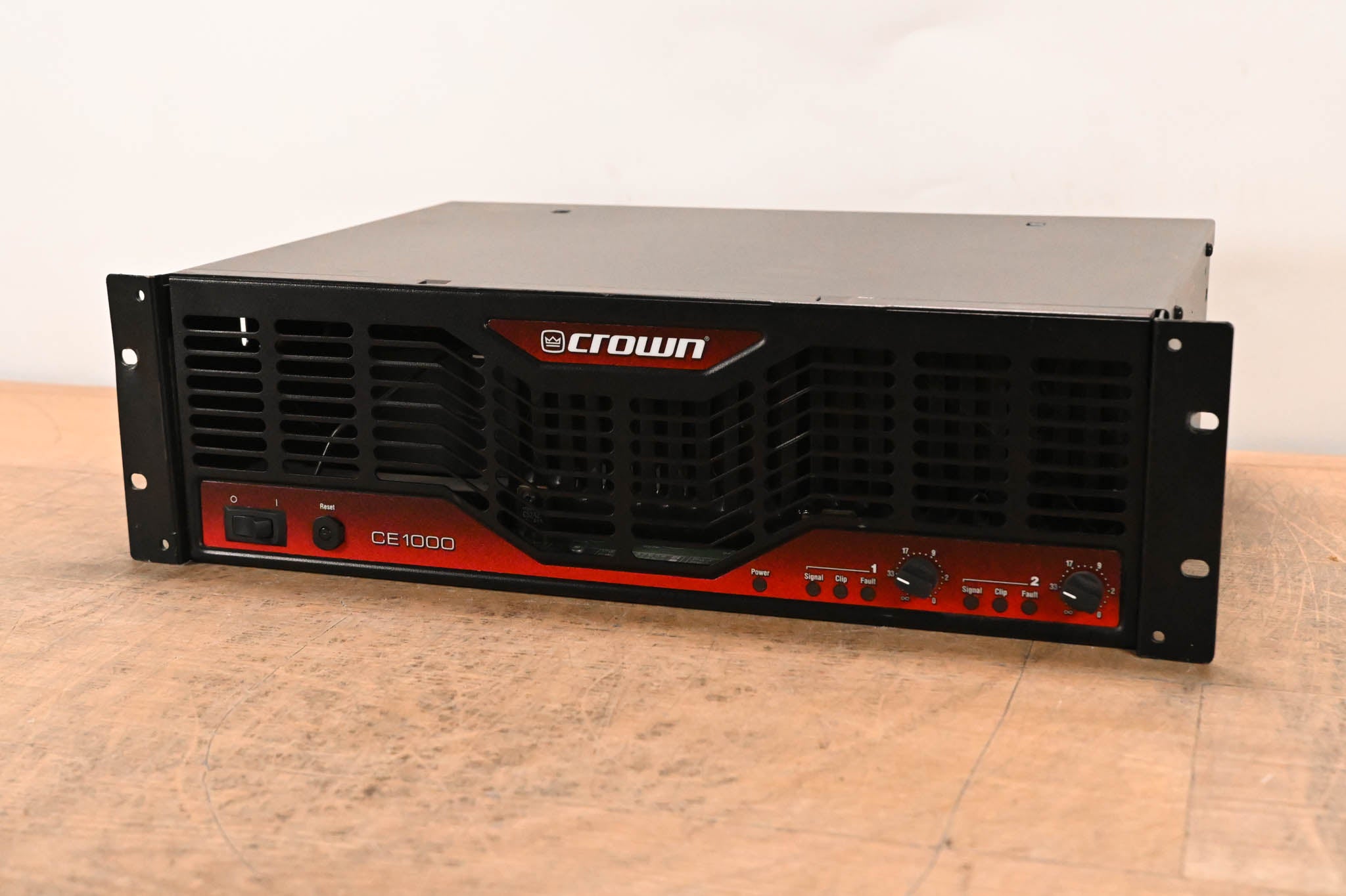 Crown CE1000 2-Channel Power Amplifier