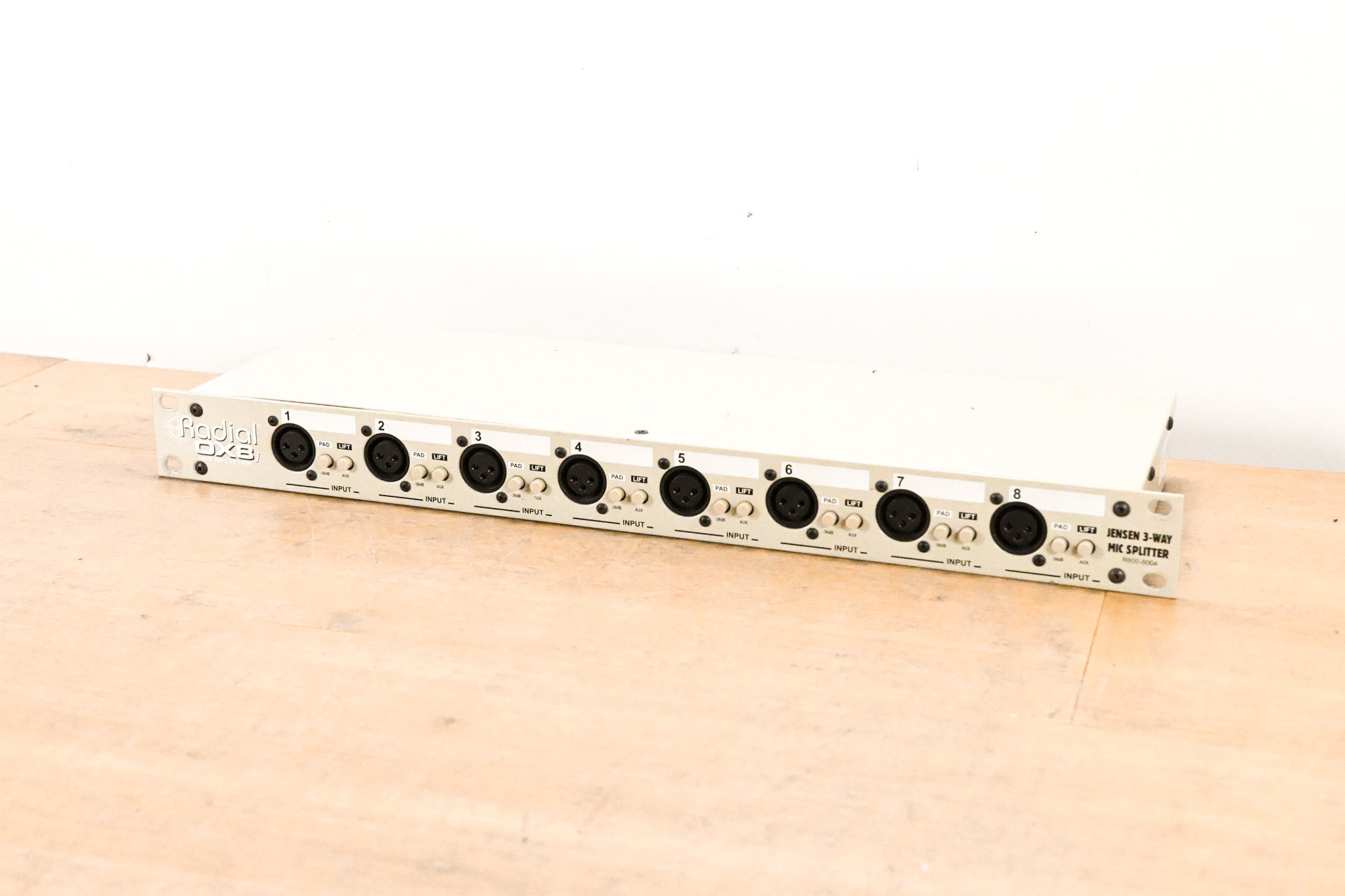 Radial Engineering OX8-j Jensen-Equipped 8-Channel Microphone Splitter