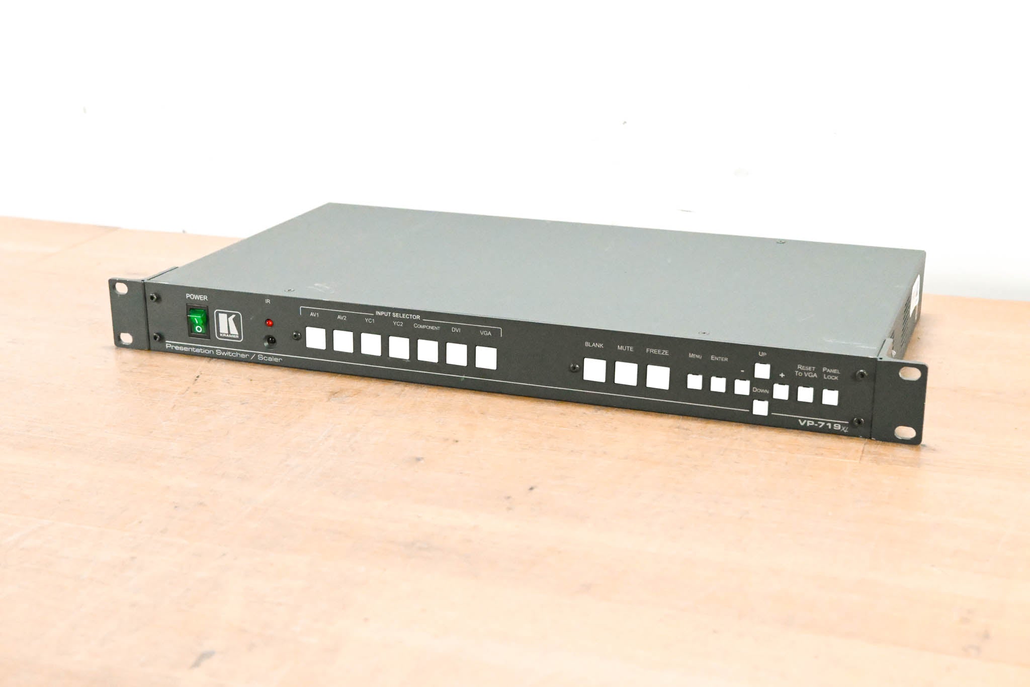 Kramer VP-719XL 7-Input ProScale Presentation Digital Scaler/Switcher