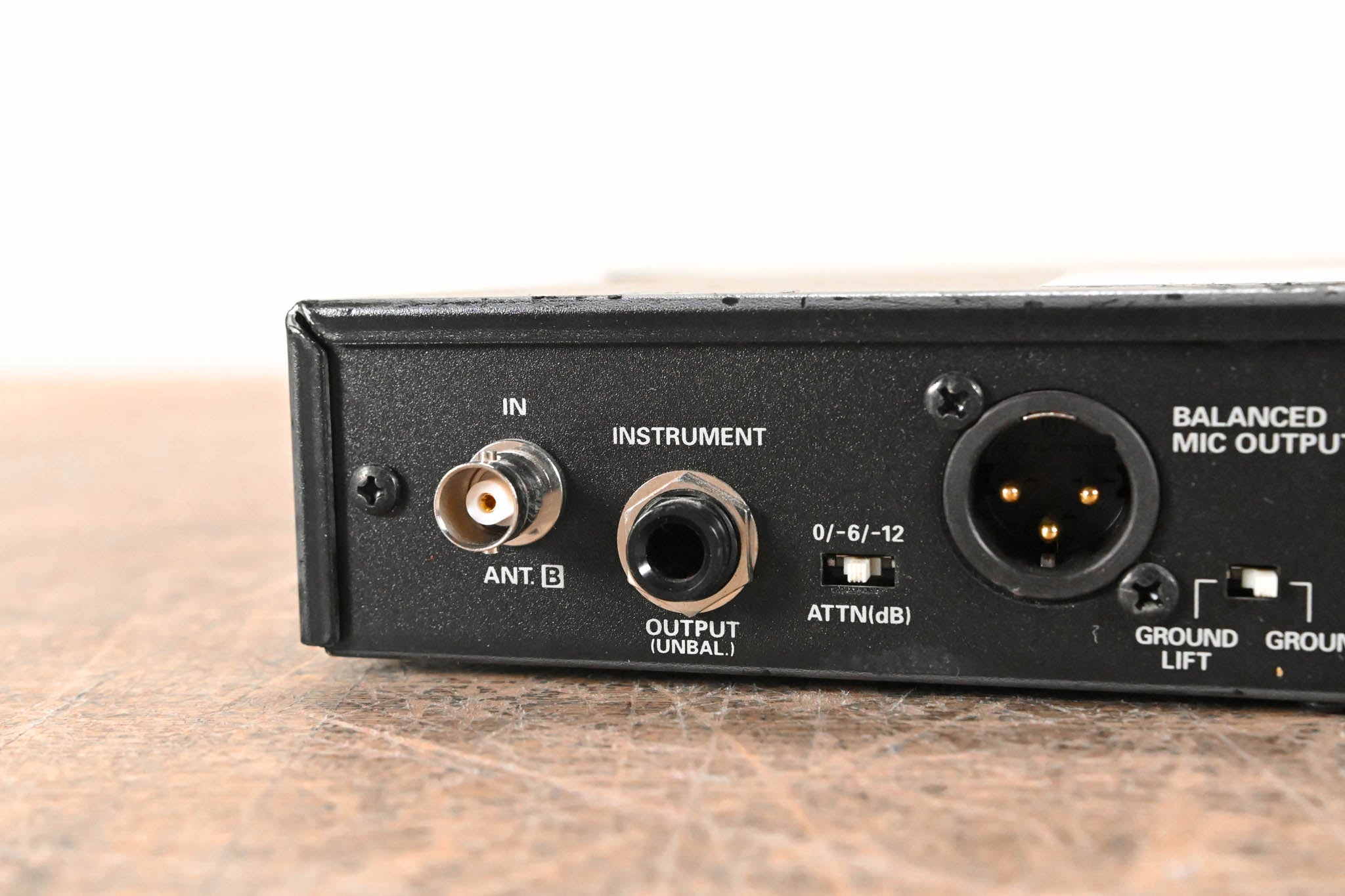 Audio-Technica AEW-R4100 UHF Wireless Receiver - D Band: 655-680 MHz