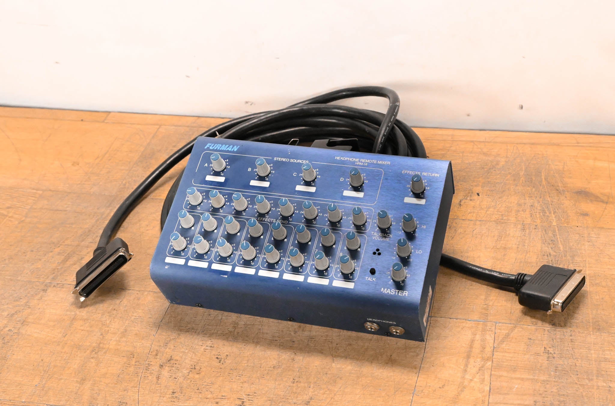Furman HRM-16 16-Channel Headphone Mixing Station