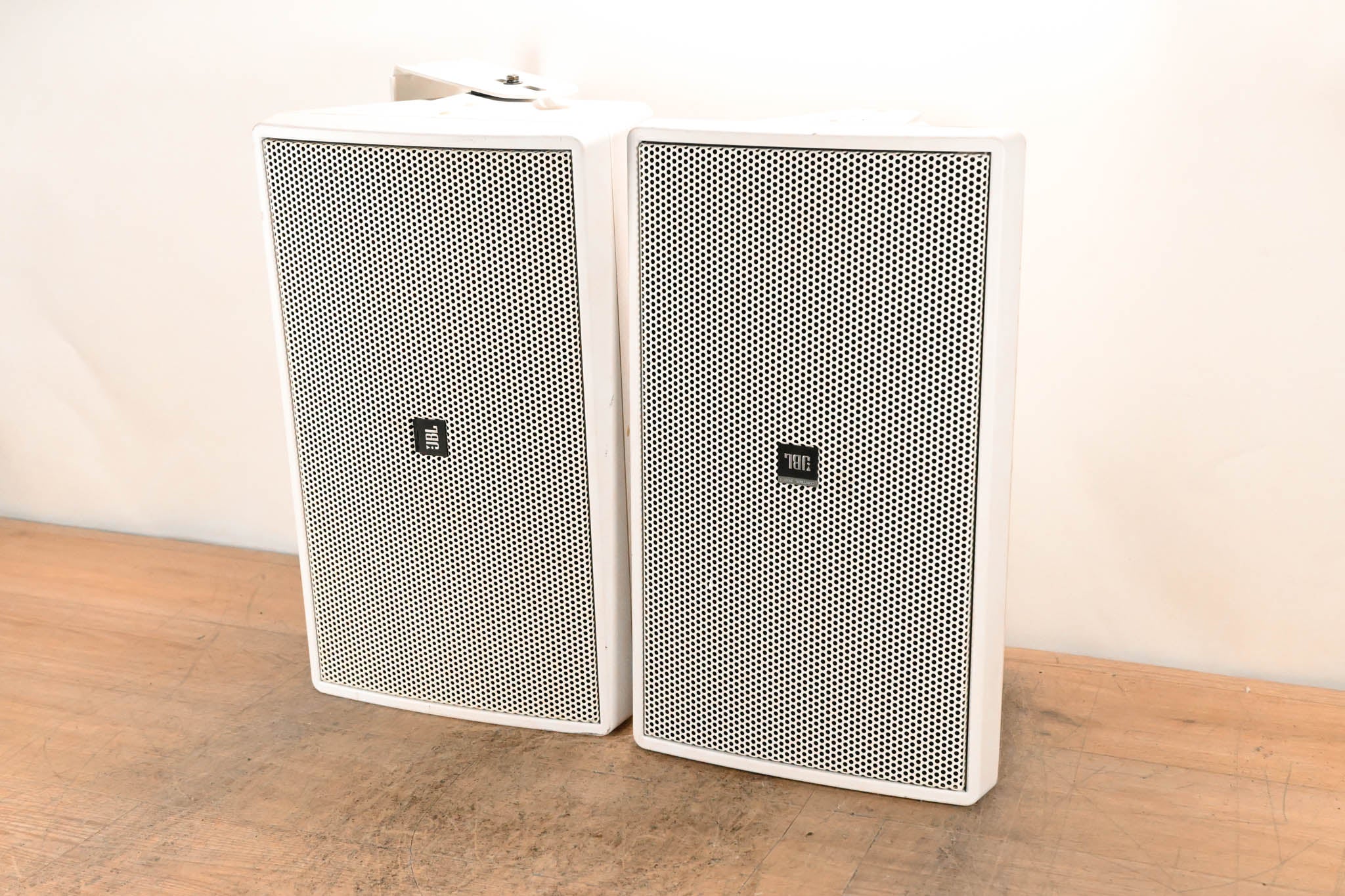 JBL Control 29AV Indoor/Outdoor Passive Speaker (PAIR)