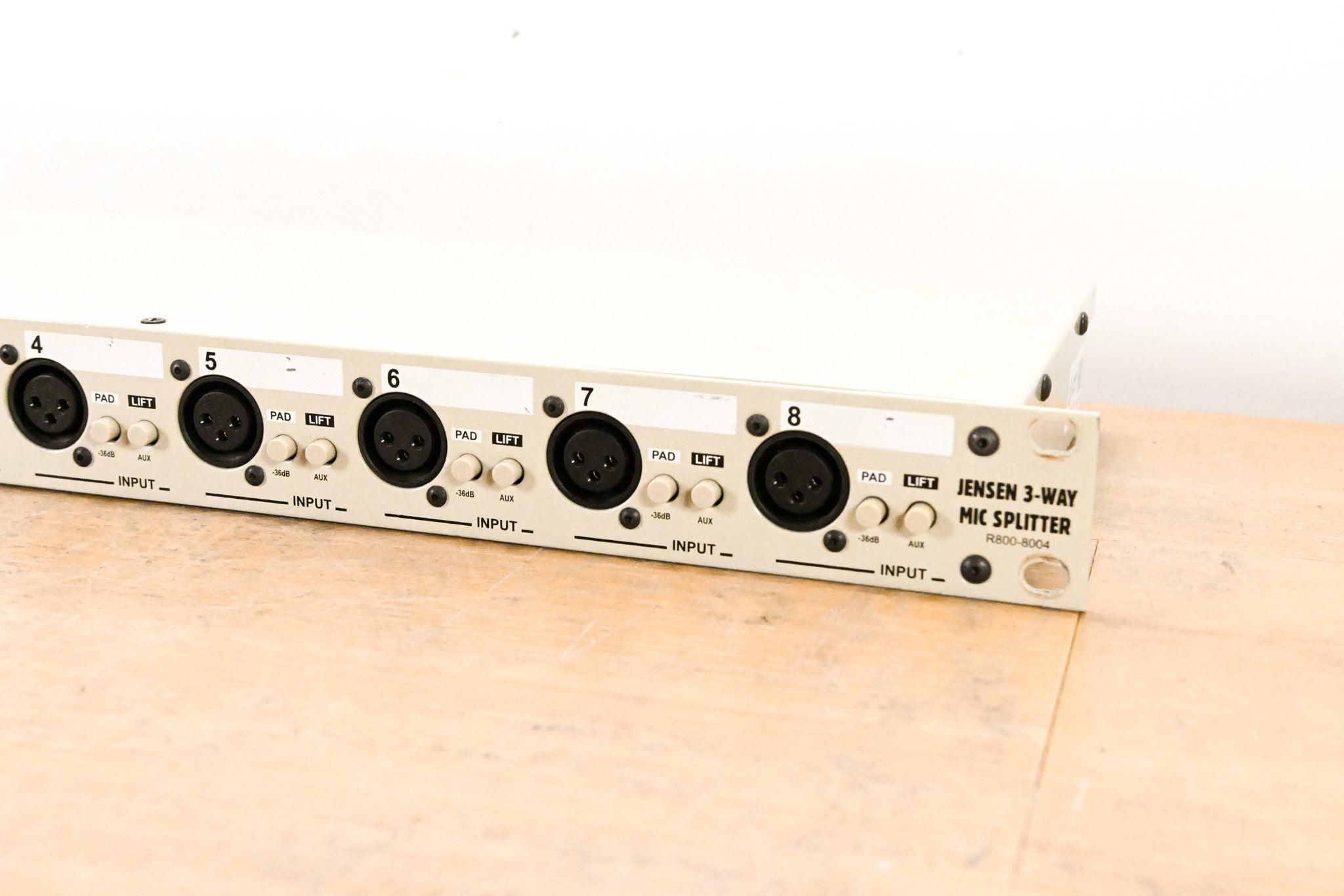 Radial Engineering OX8-j Jensen-Equipped 8-Channel Microphone Splitter
