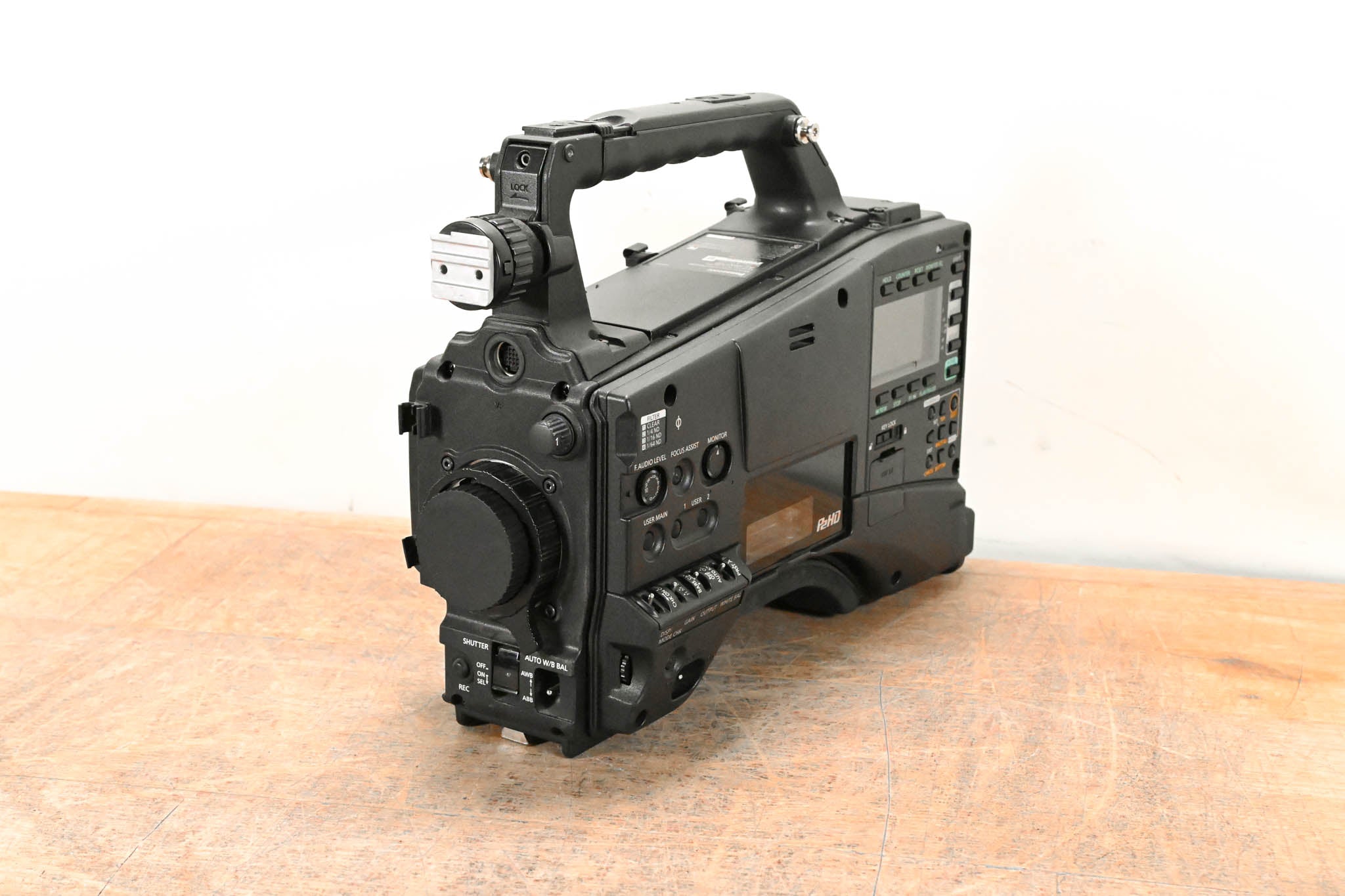 Panasonic AG-HPX610P P2 HD Shoulder-Mount Camcorder