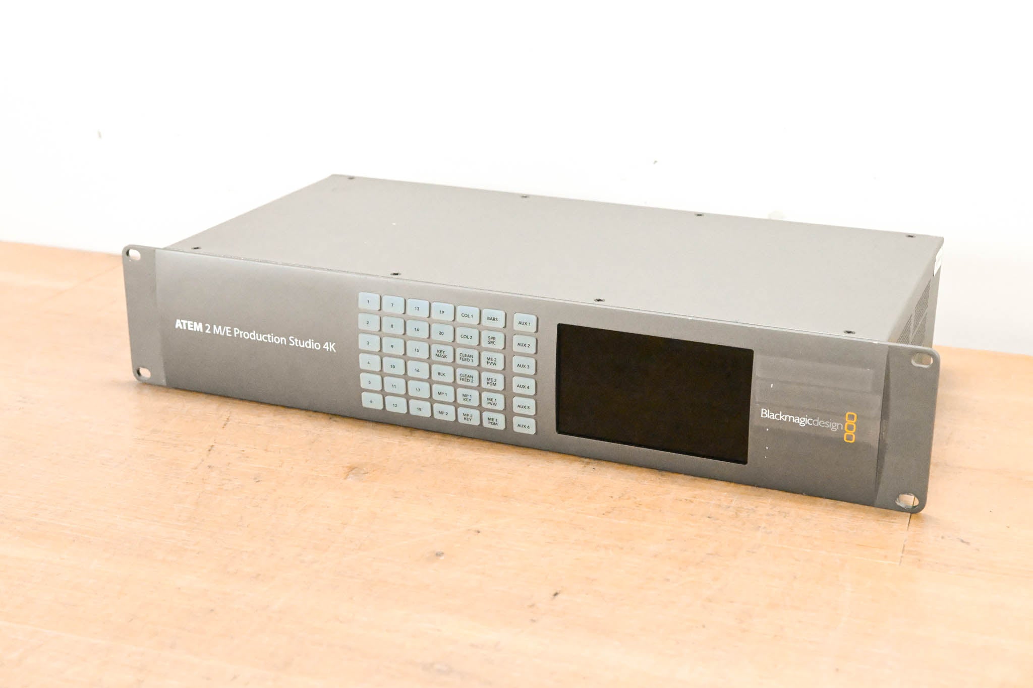 Blackmagic Design ATEM 2 M/E Production Studio 4K