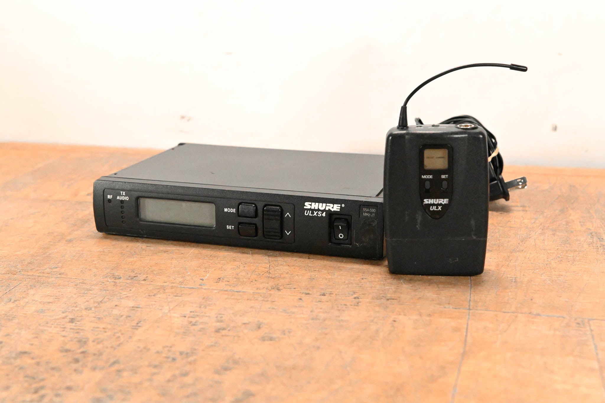 Shure ULXS14 Bodypack Wireless System - J1 Band: 554-590 MHz