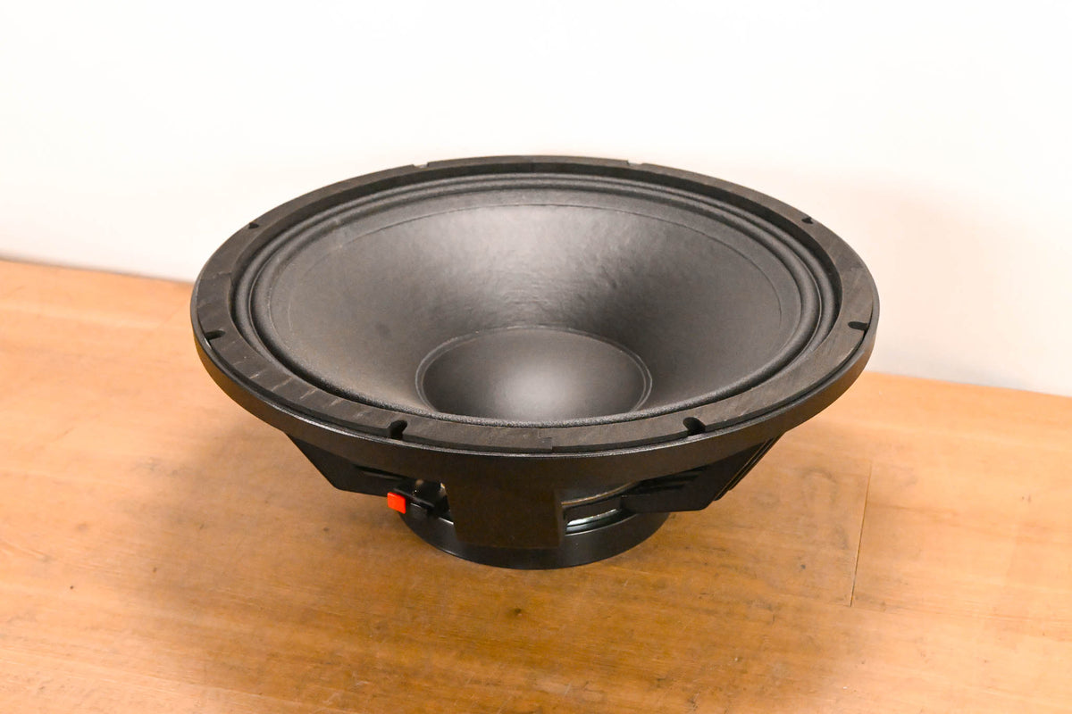 D.A.S. 18H 18" 600W Low Frequency Woofer / Speaker Component - 8 Ohm