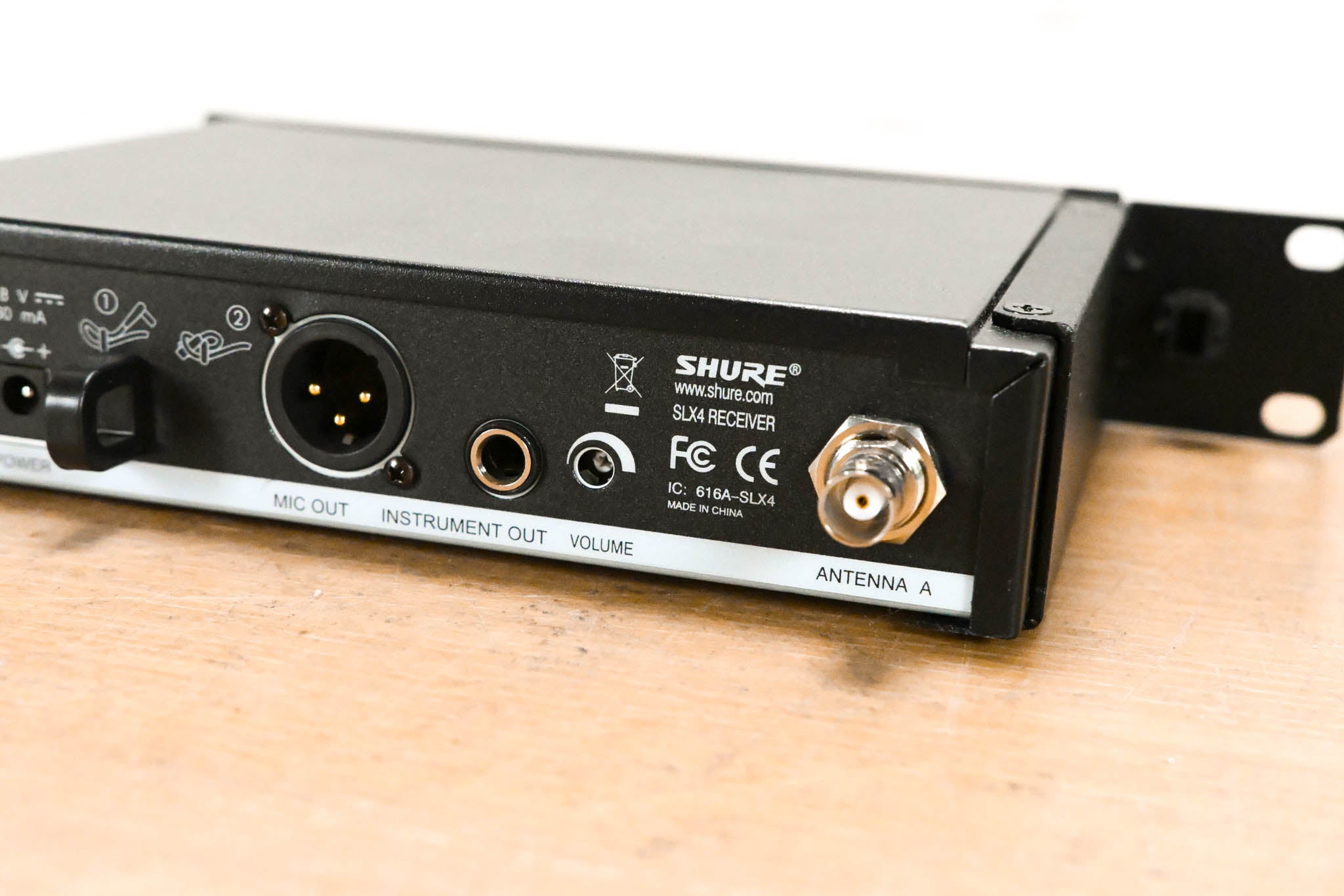 Shure SLX24/SM58 Handheld Wireless System - H5 Band (NO POWER SUPPLY)