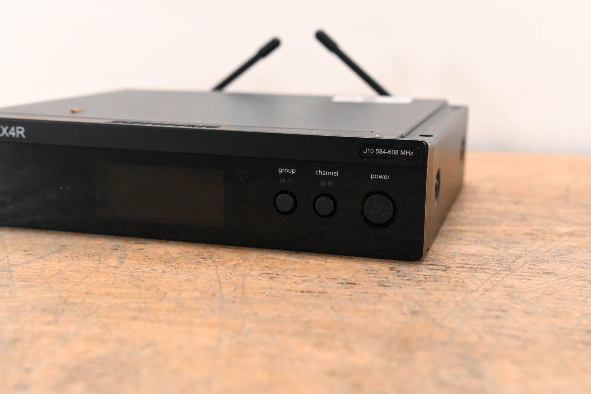 Shure BLX4R Rack-Mountable Wireless Receiver - J10 Band NO POWER SUPPLY
