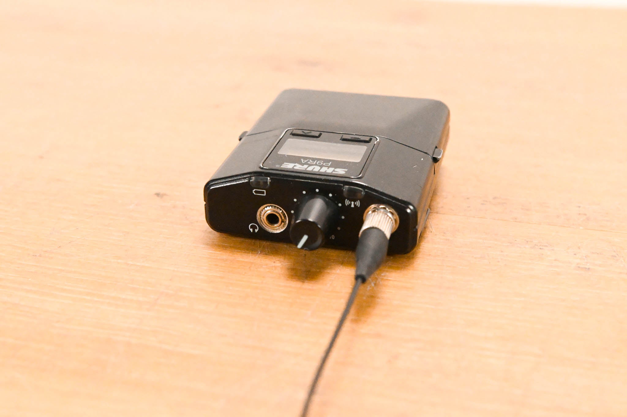 Shure P9RA-K1 Wireless Bodypack Receiver - K1 Band: 596-632 MHz