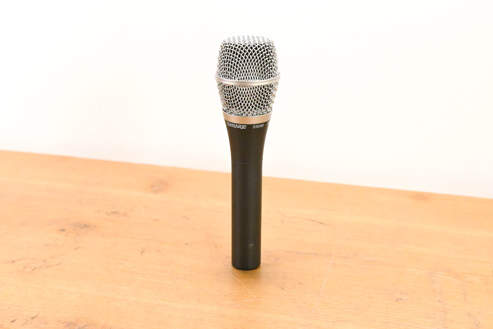 Shure SM86 Cardioid Condenser Handheld Vocal Microphone