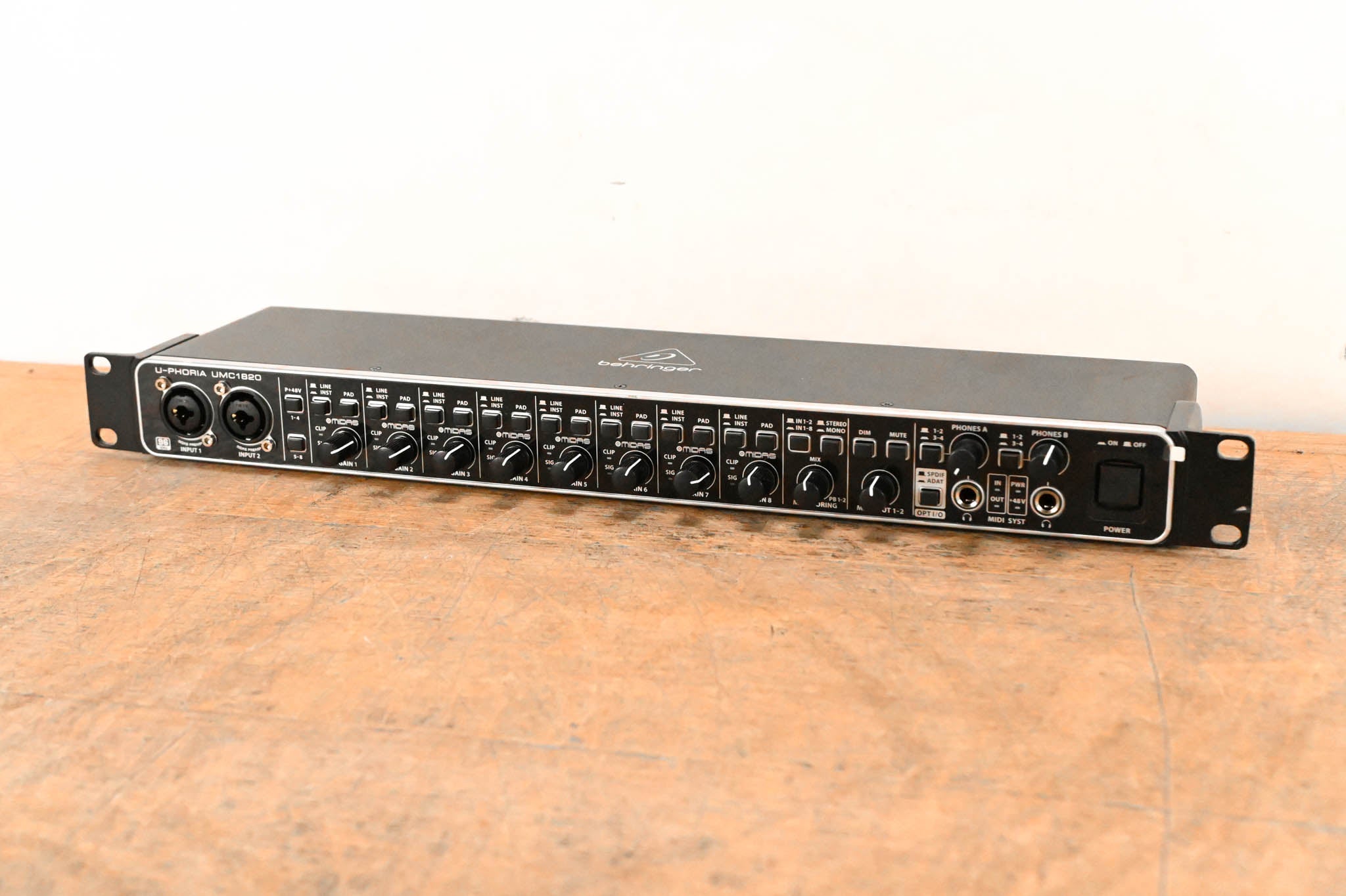 Behringer U-Phoria UMC1820 USB Audio Interface (NO POWER SUPPLY)