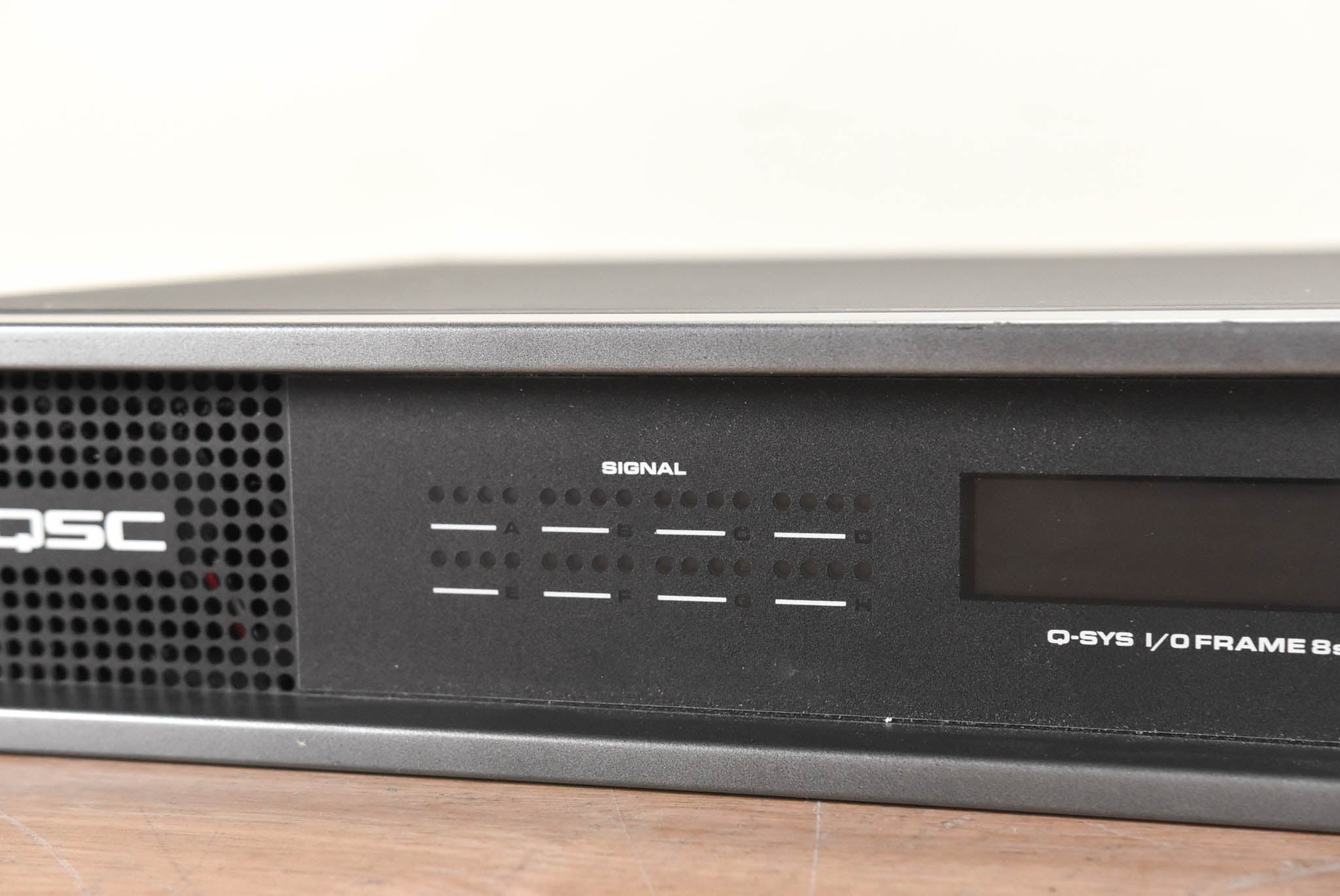 QSC Q-SYS I/O Frame 8s Integrated System Platform