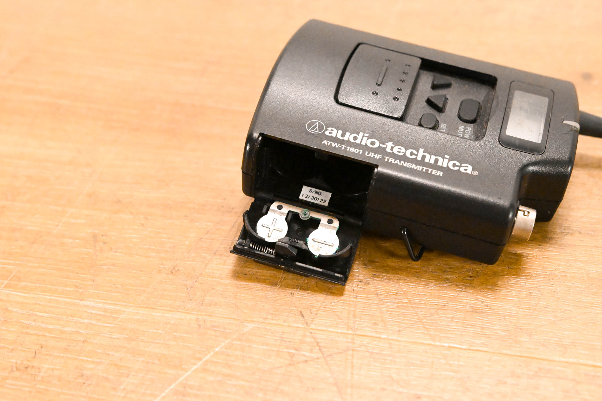 Audio-Technica ATW-R1810aC Camera Receiver w/ATW-T1801 541-567MHz NO PSU