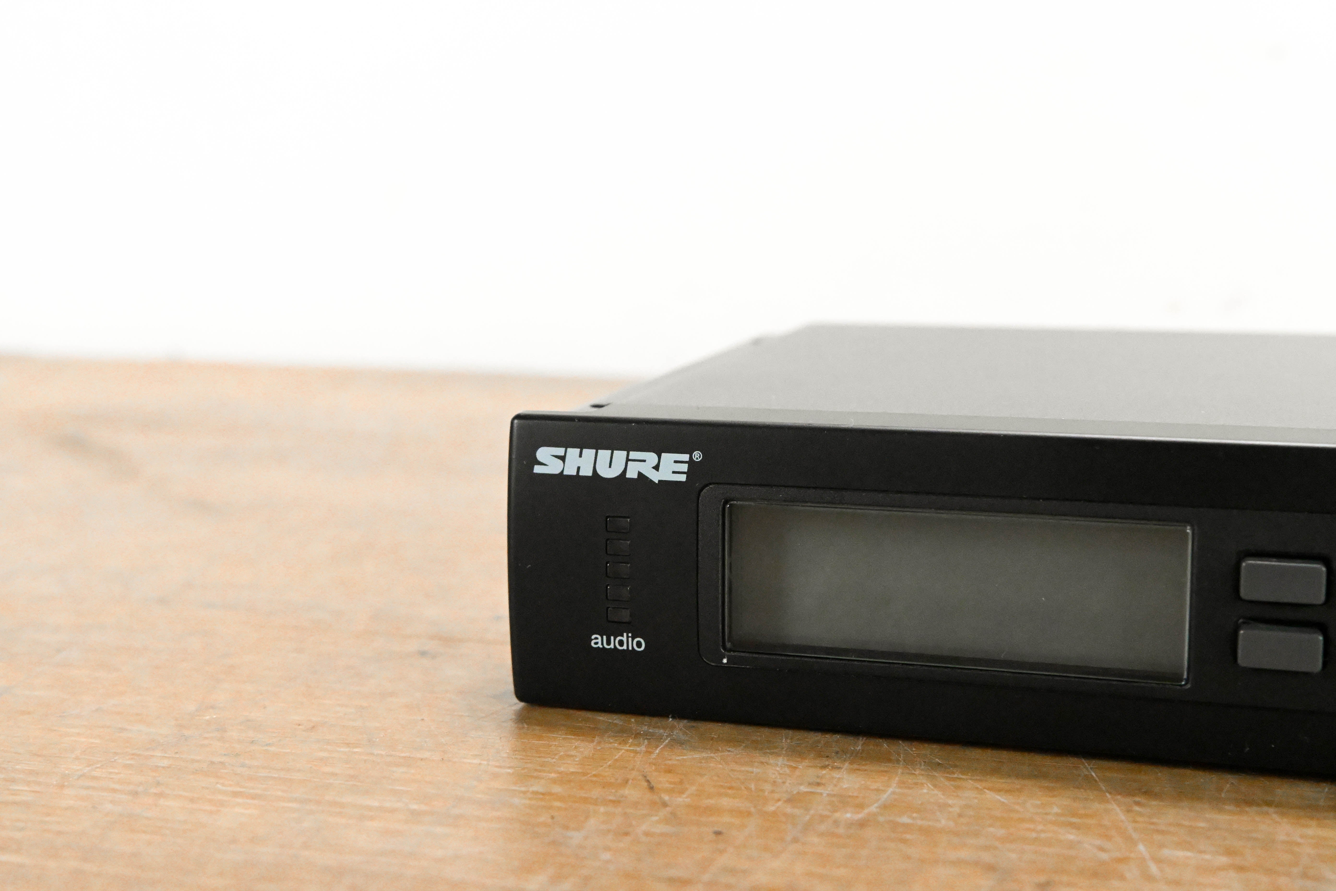 Shure SLX24/SM58 Handheld Wireless System - H5 Band (NO POWER SUPPLY)
