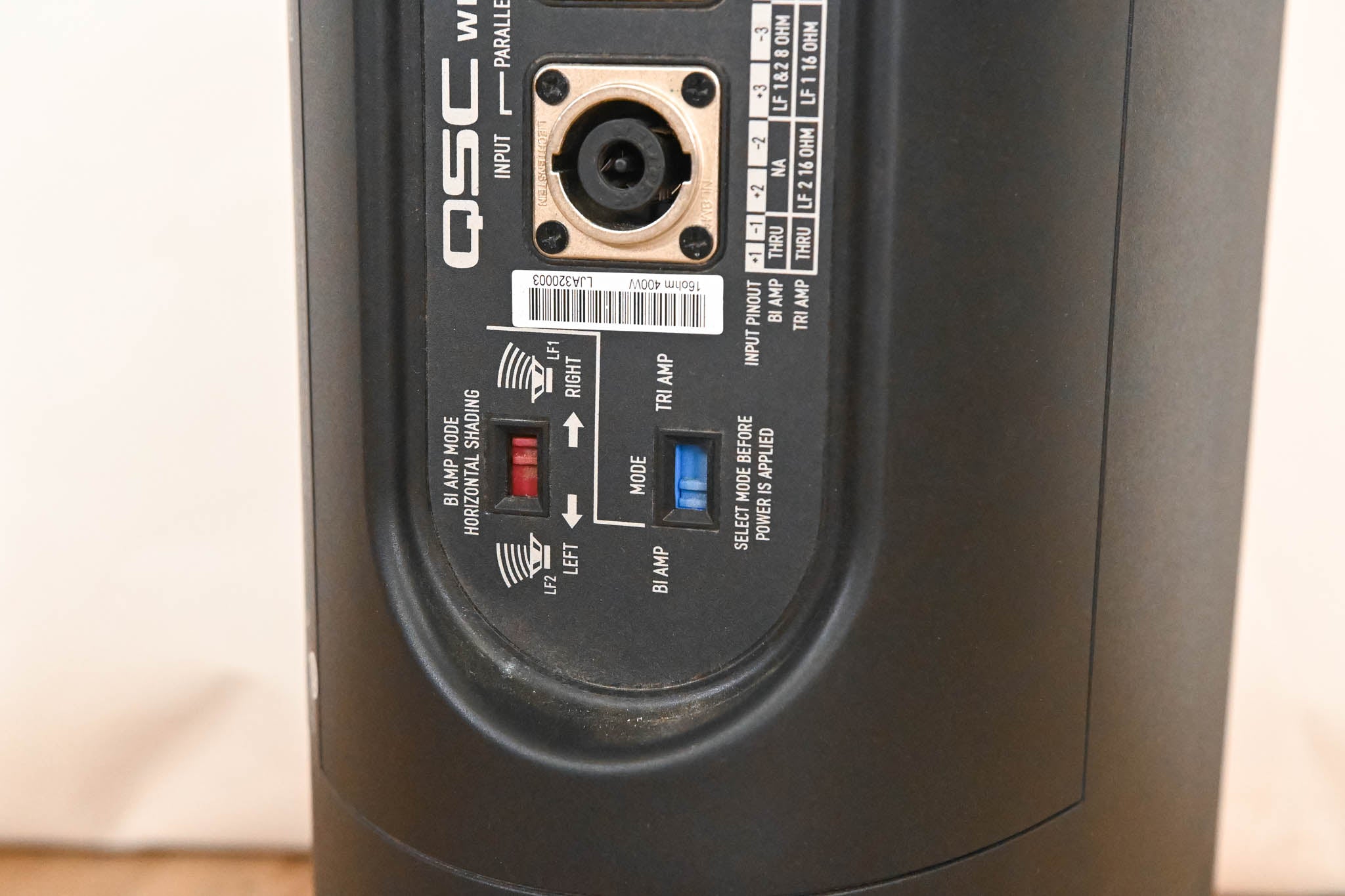 QSC WL2082-i Installation Line Array Loudspeaker