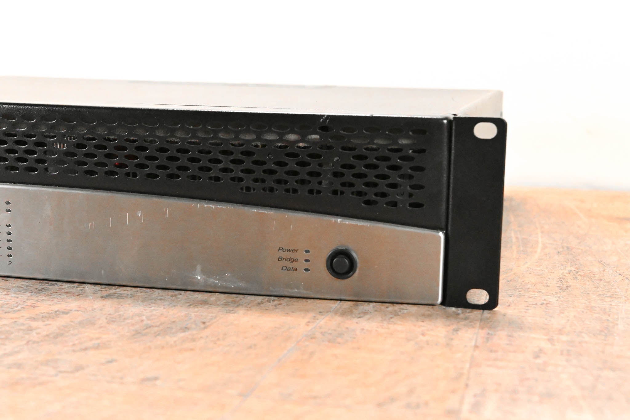 Crown CTs 600 Two-Channel 300W Power Amplifier