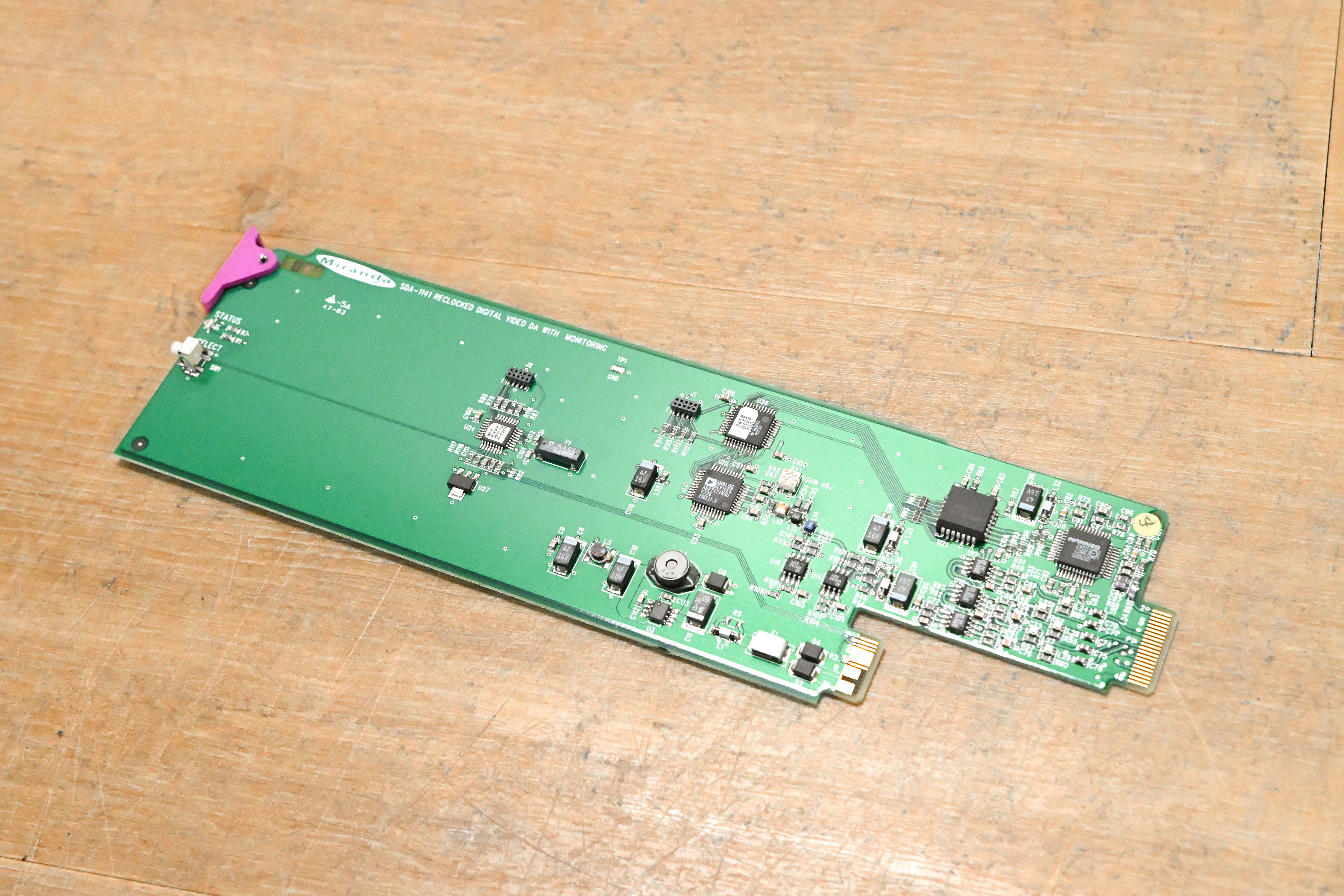 Miranda SDA-1141 Reclocked Digital Video DA with Monitoring Module