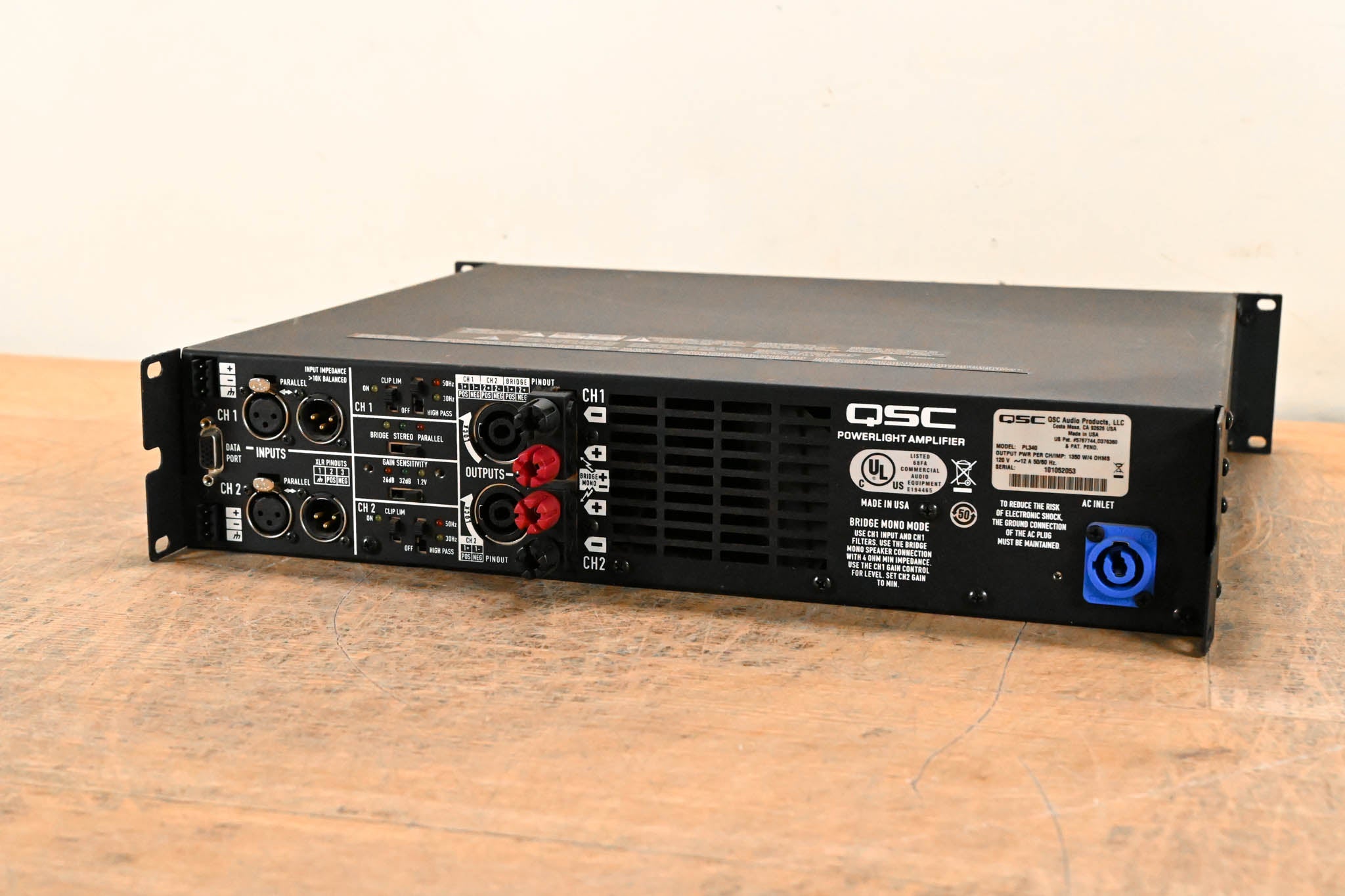 QSC PL340 Powerlight 3 Series 2-Channel Power Amplifier