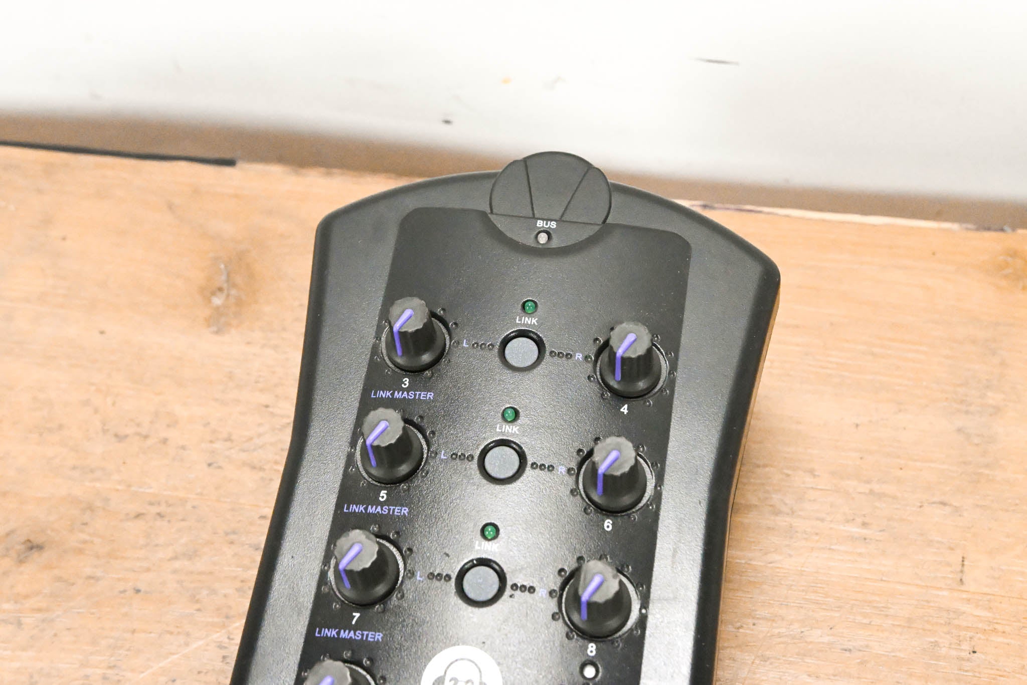 Hear Technologies HB-MIX1 Hear Back Personal Monitor Mixer