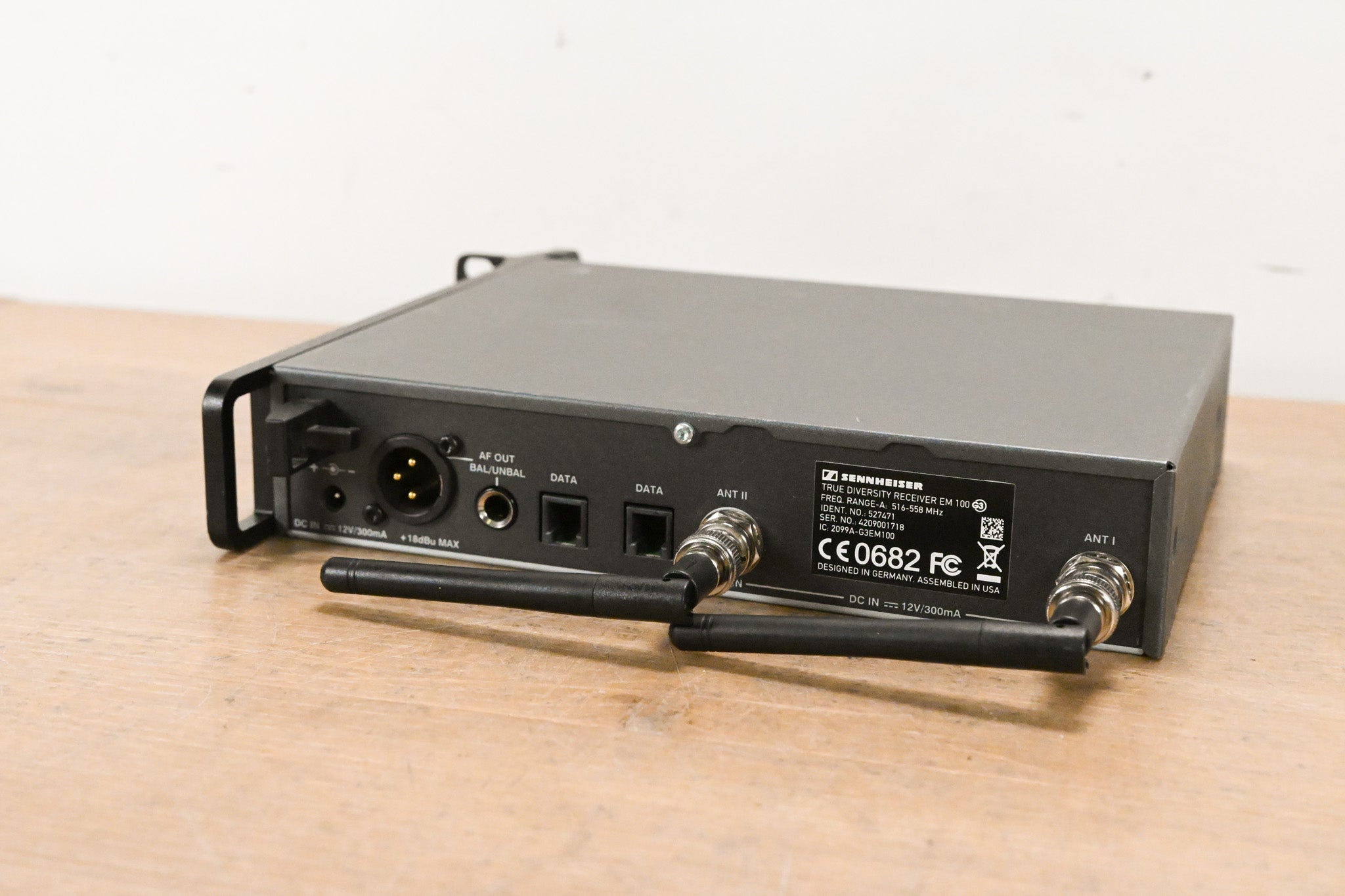 Sennheiser EM 100 G3 Wireless Receiver - 516-558 MHz (NO POWER SUPPLY)