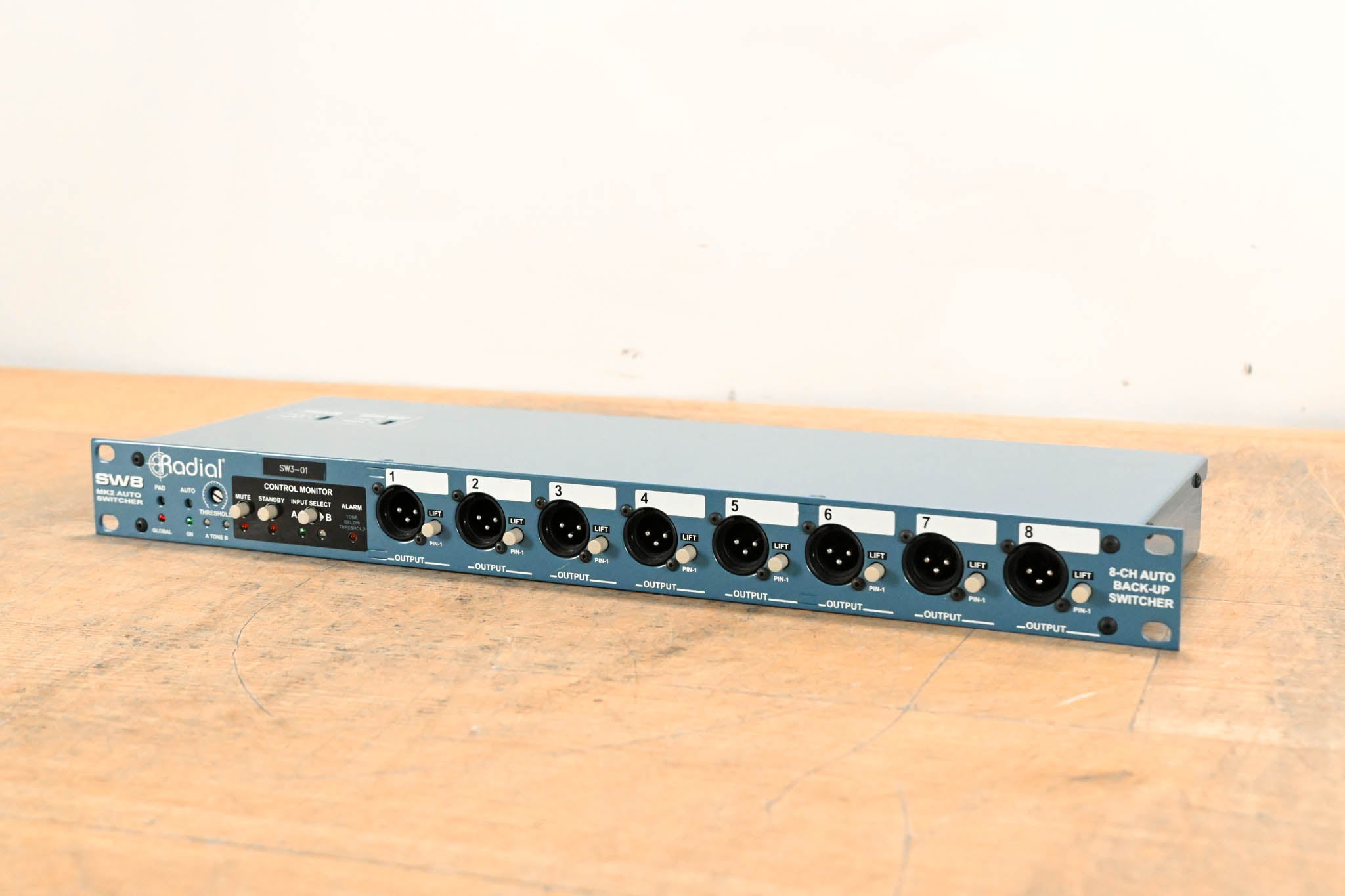 Radial Engineering SW8 MK2 8-CH Line Level Auto-Switcher (NO PSU)