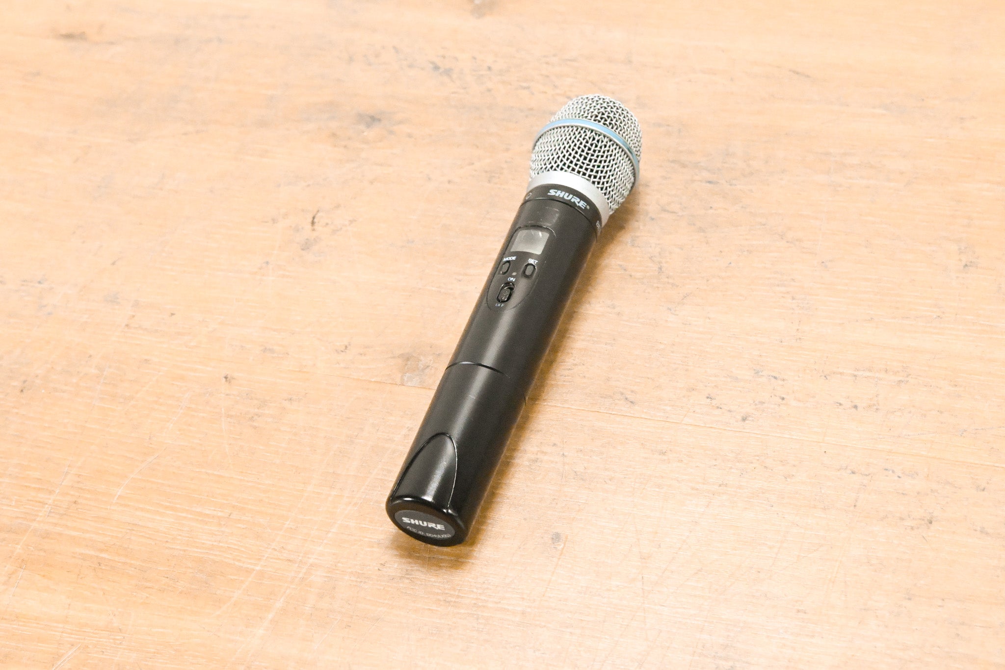 Shure ULXP24/BETA87A Handheld Wireless System - G3 Band NO POWER SUPPLY