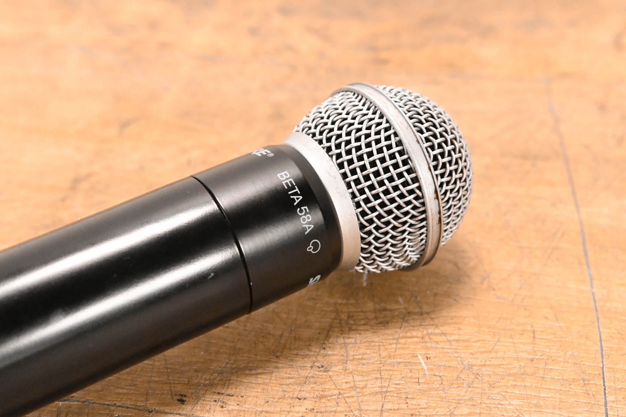 Shure PGXD24/BETA58-X8 Digital Wireless Handheld Microphone System