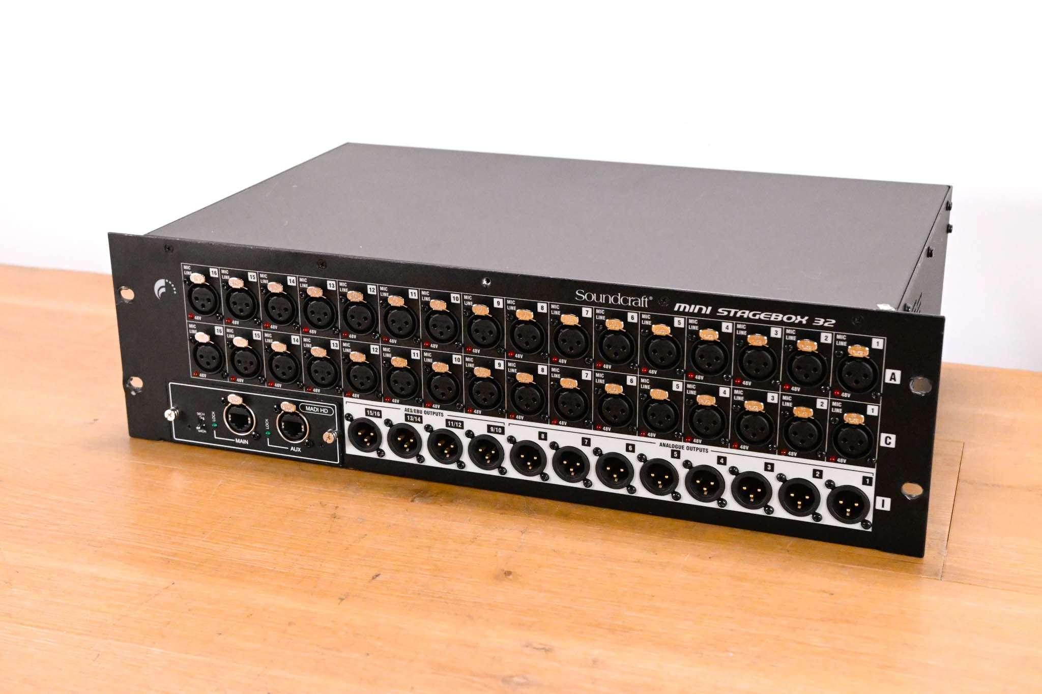 Soundcraft Mini Stagebox 32 Cat 5 32-Ch. Digital Stagebox with MADI Card