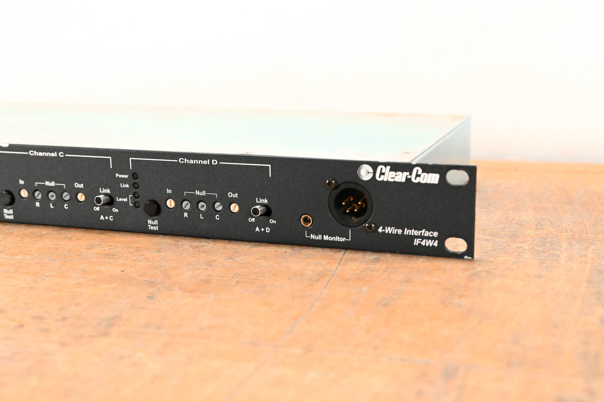 Clear-Com IF4W4 Encore 4-Channel 4-Wire to Partyline Interface