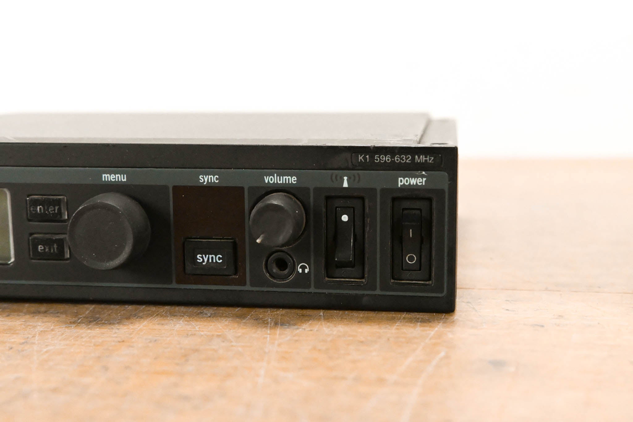 Shure PSM 900 Wireless IEM System K1 Band: 596-632MHz NO POWER SUPPLY