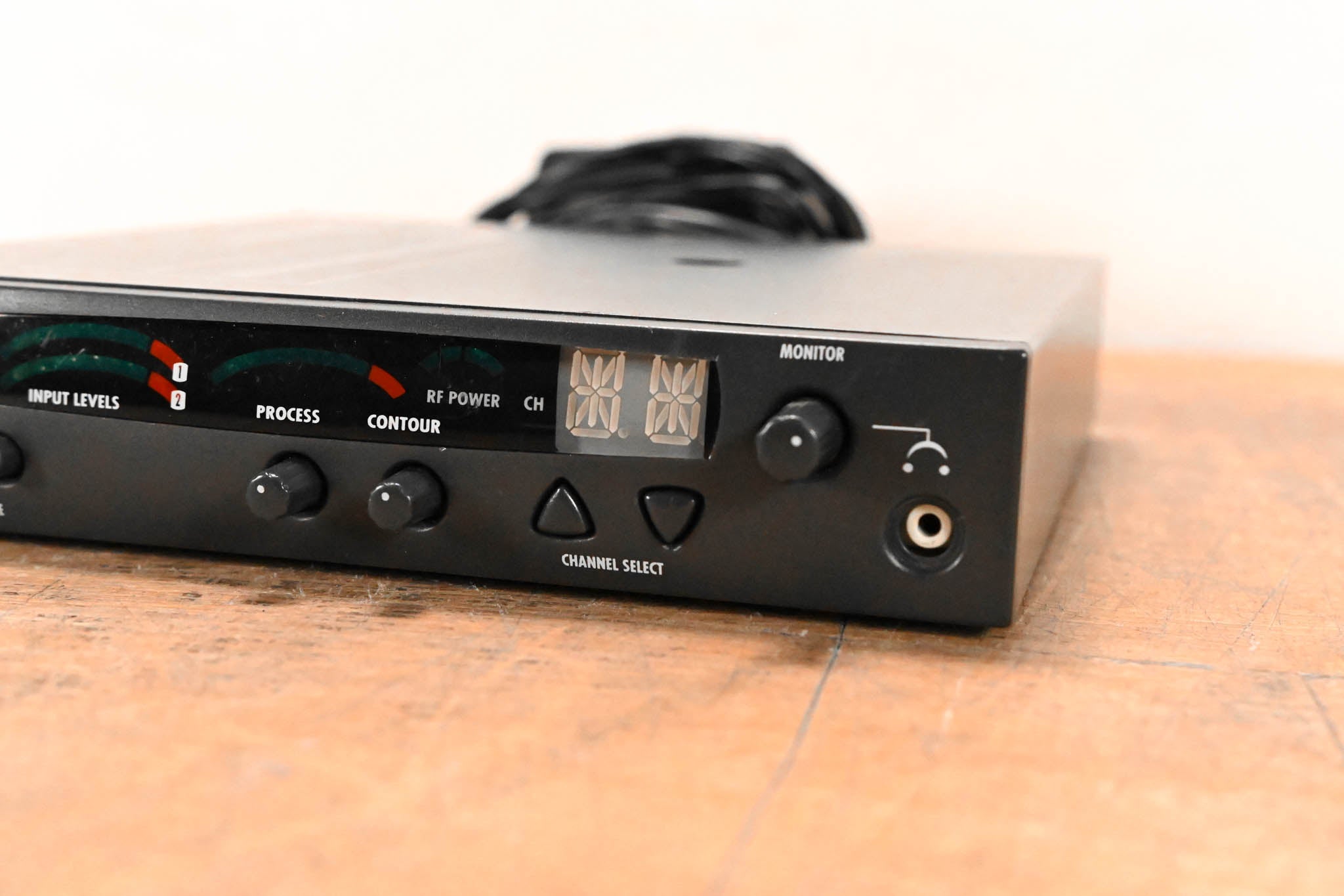 Listen Technologies LT-800-072 Stationary RF Transmitter