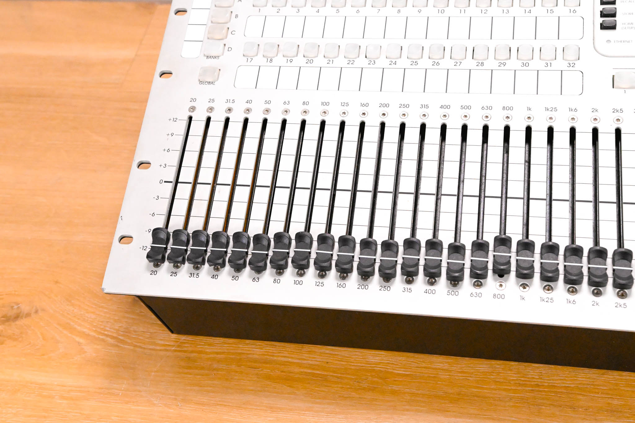 Klark Teknik DN9331 Helix Rapide 31-Band Graphic Equalizer Controller