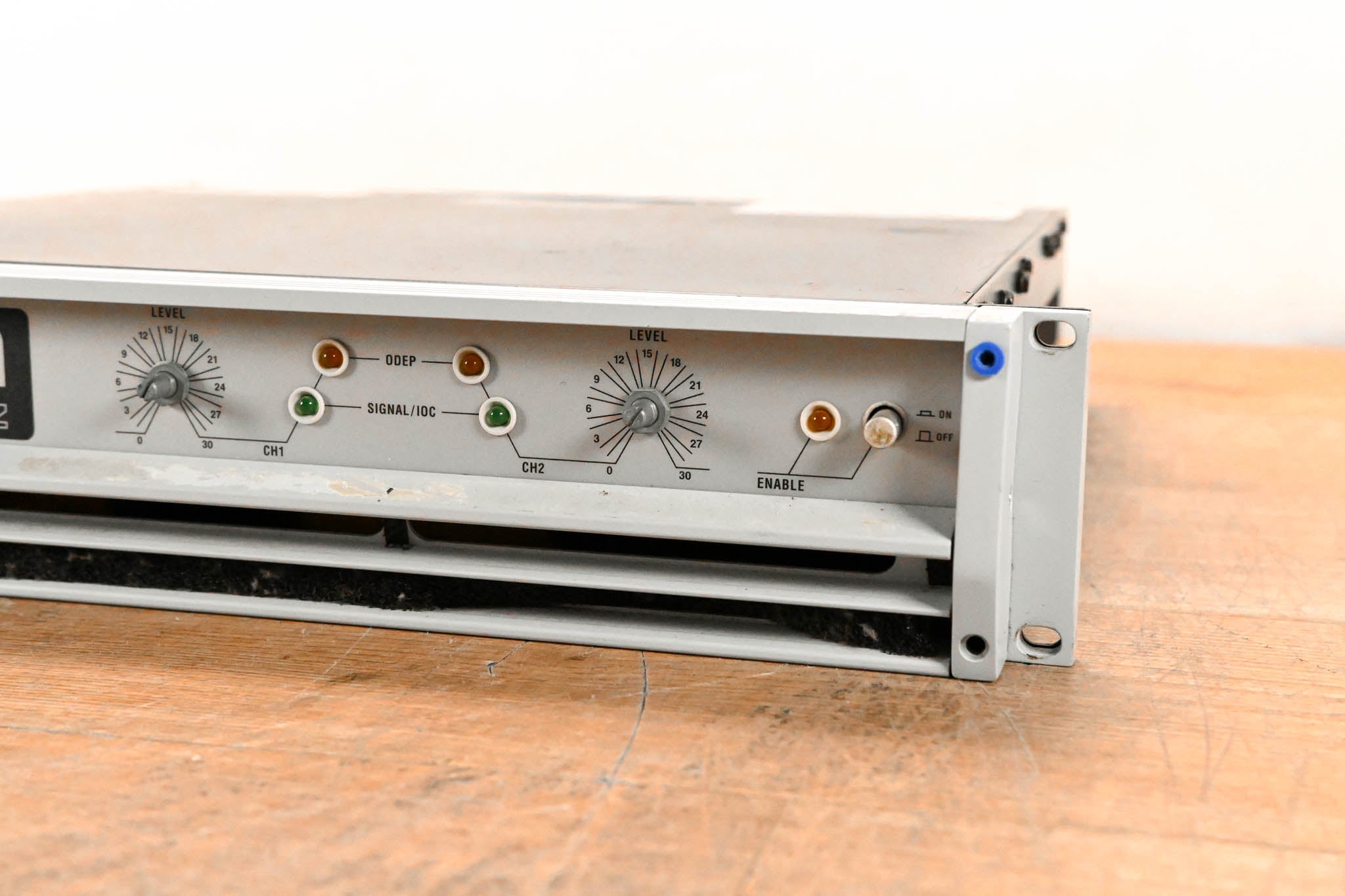 Crown Macro-Tech 3600VZ 2-Channel Power Amplifier