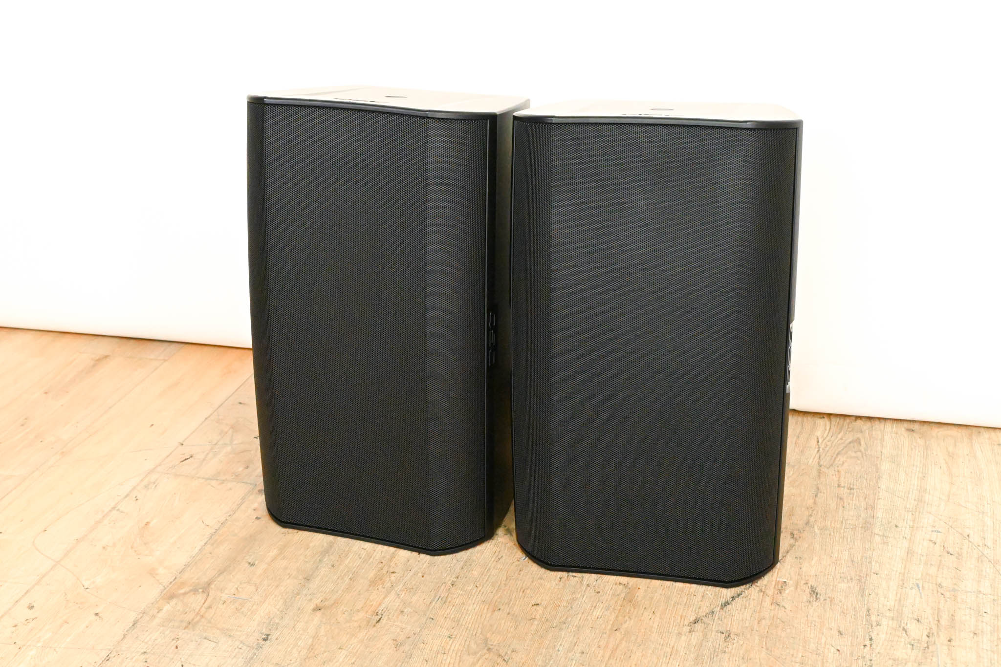 QSC AD-S12 AcousticDesign Series 12" 2-Way 300W Loudspeaker (PAIR)