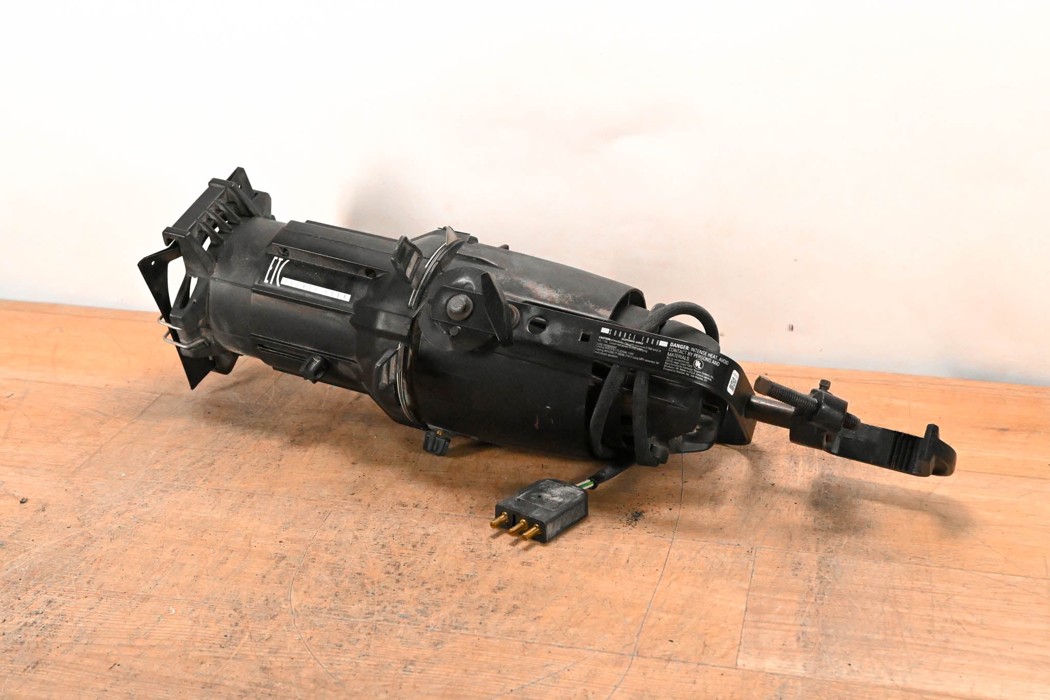ETC Source Four 575 19 Degree Ellipsoidal Light