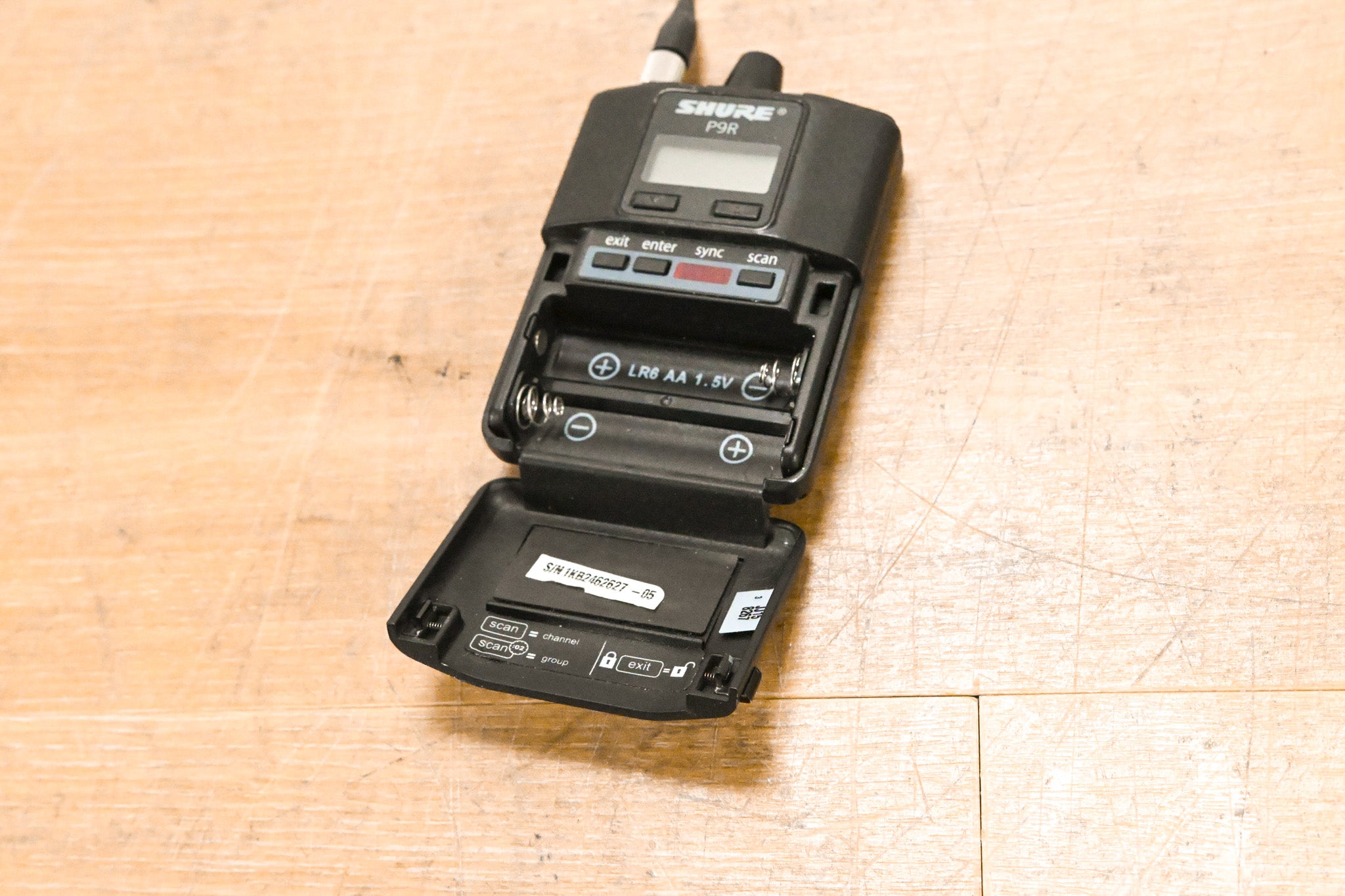 Shure PSM 900 Wireless IEM System L6 Band: 656-692 MHz (NO POWER SUPPLY)