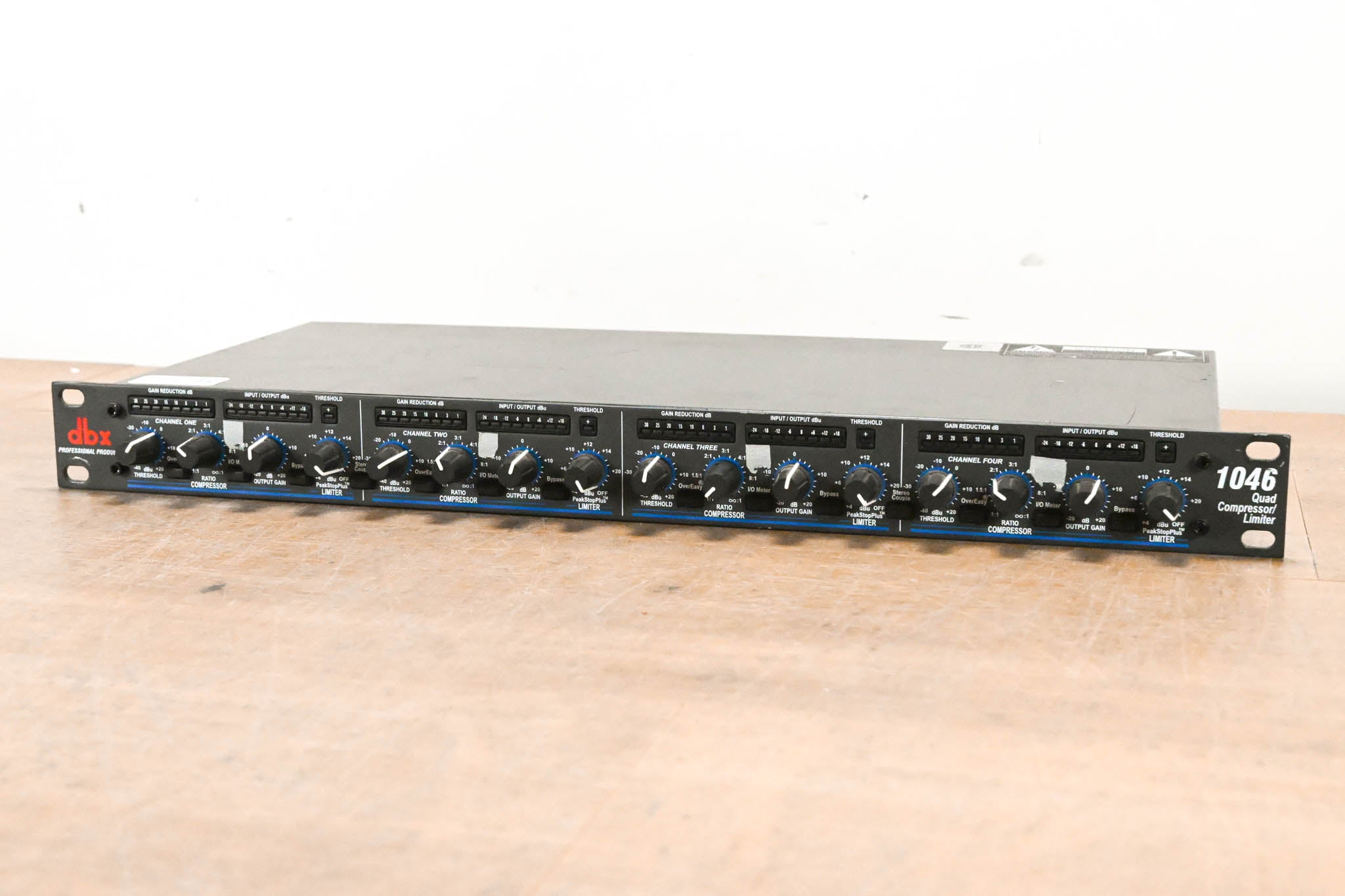 dbx 1046 Quad Compressor/Limiter